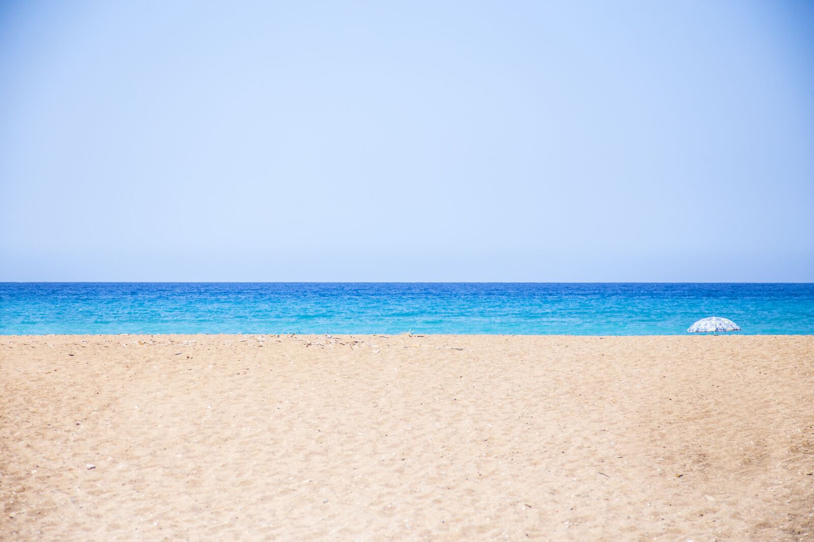 Canon EOS 6D + Canon EF 24-105mm F4L IS USM sample photo. Sea, sand, heaven photography