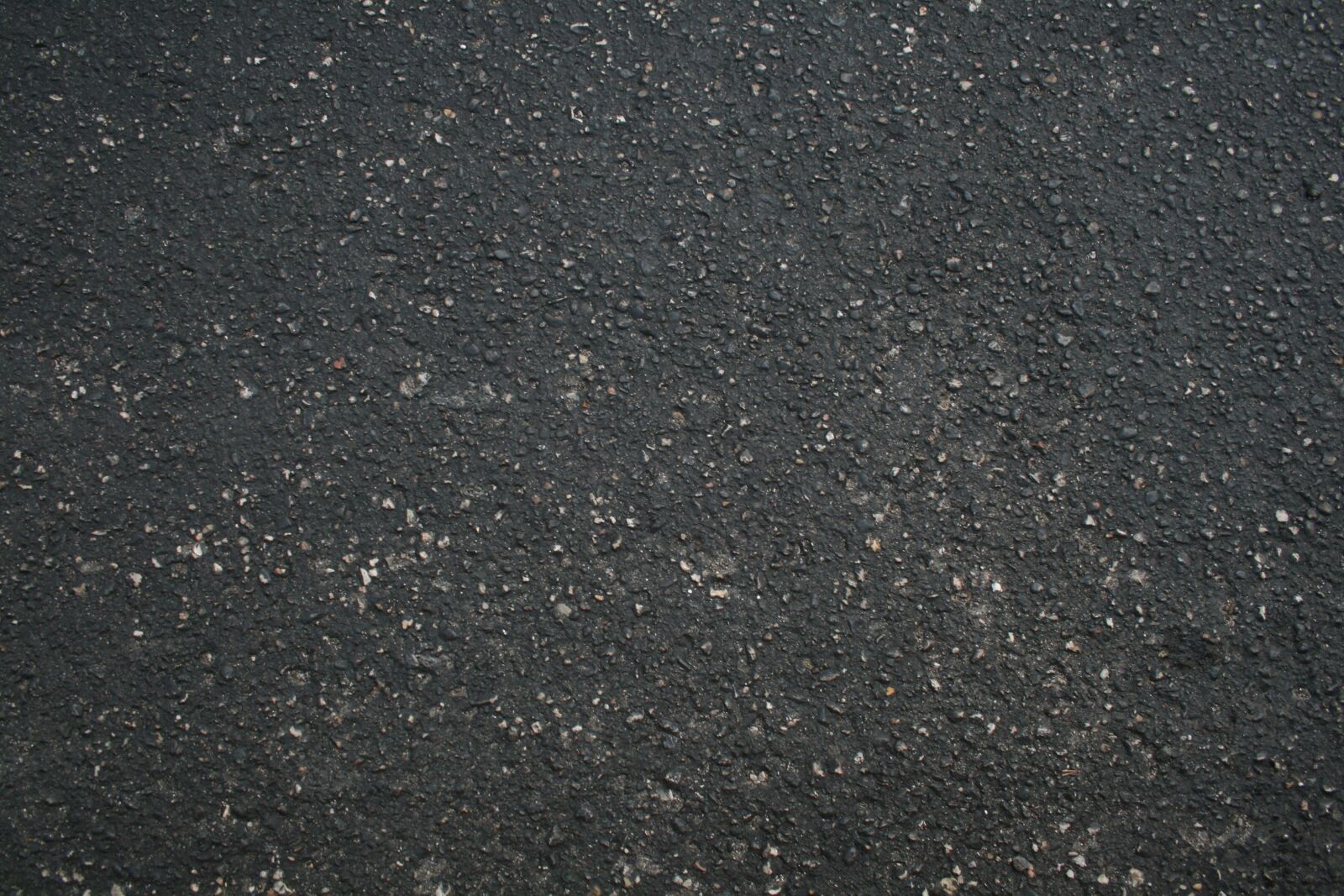 Canon EOS 400D (EOS Digital Rebel XTi / EOS Kiss Digital X) sample photo. Pavement, road, ground photography