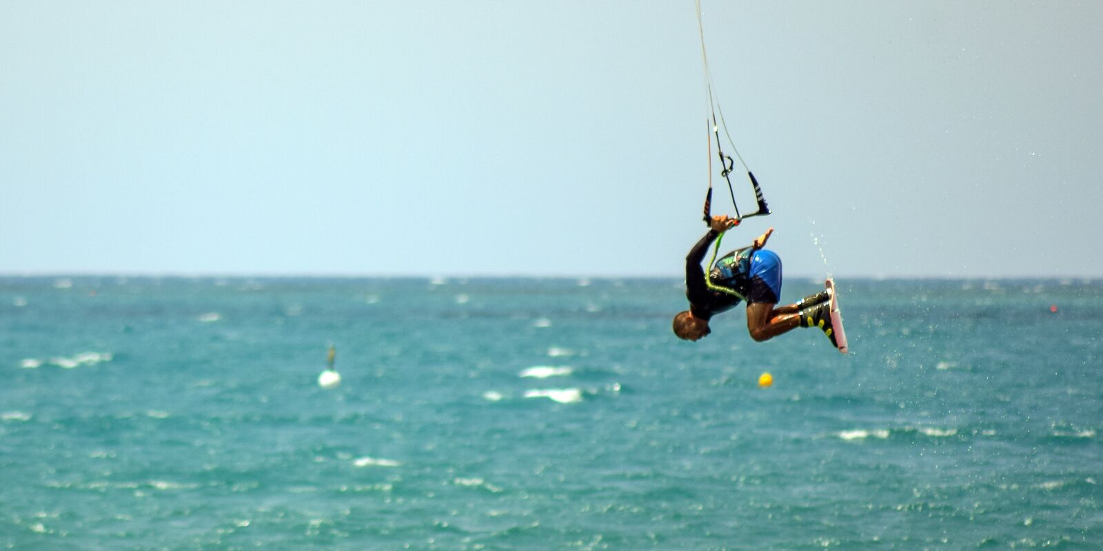Nikon D3300 sample photo. Kitesurfing, jumping, figure photography