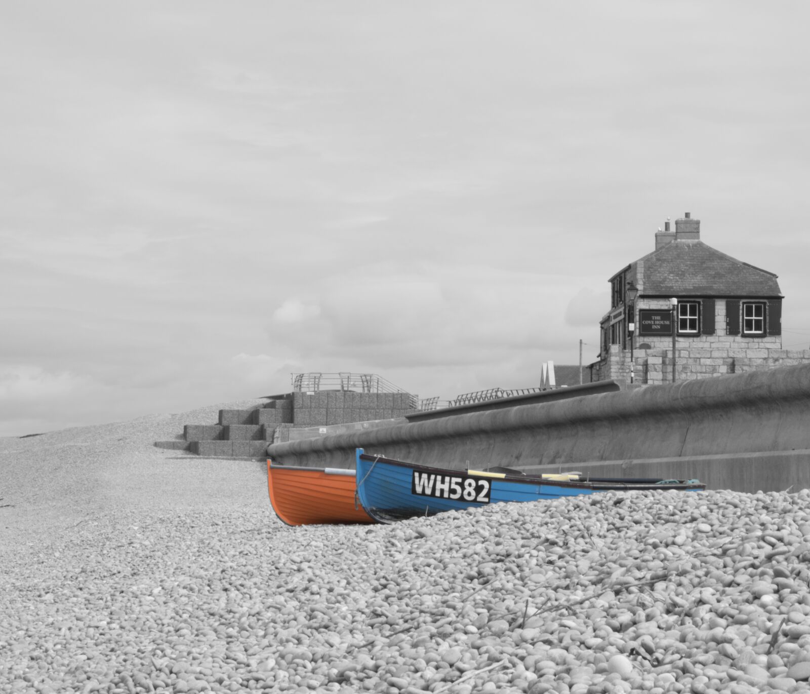Nikon D5500 sample photo. Rowing boats, chesil beach photography