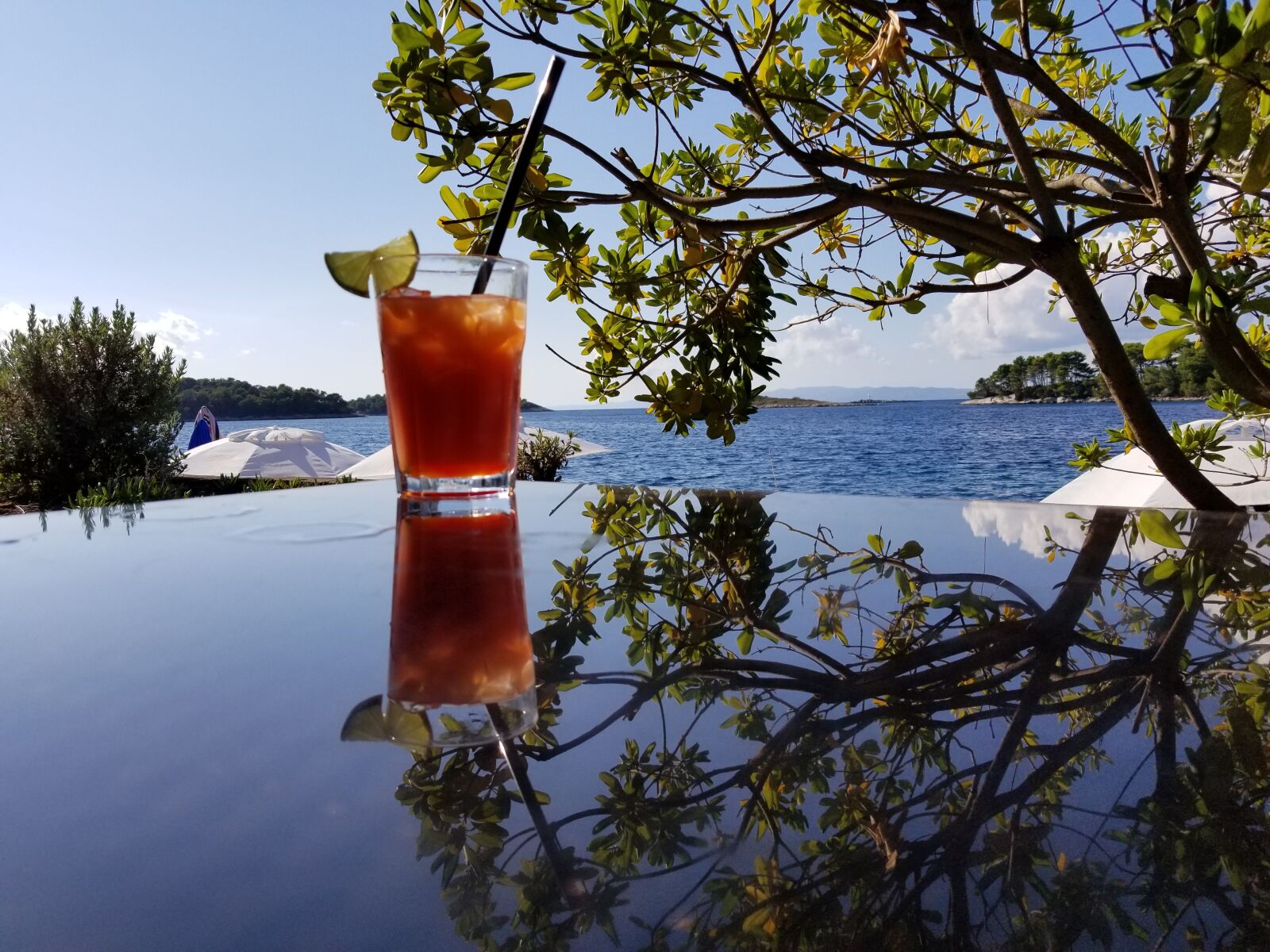 Samsung Galaxy S8 sample photo. Glass, drink, beverage photography