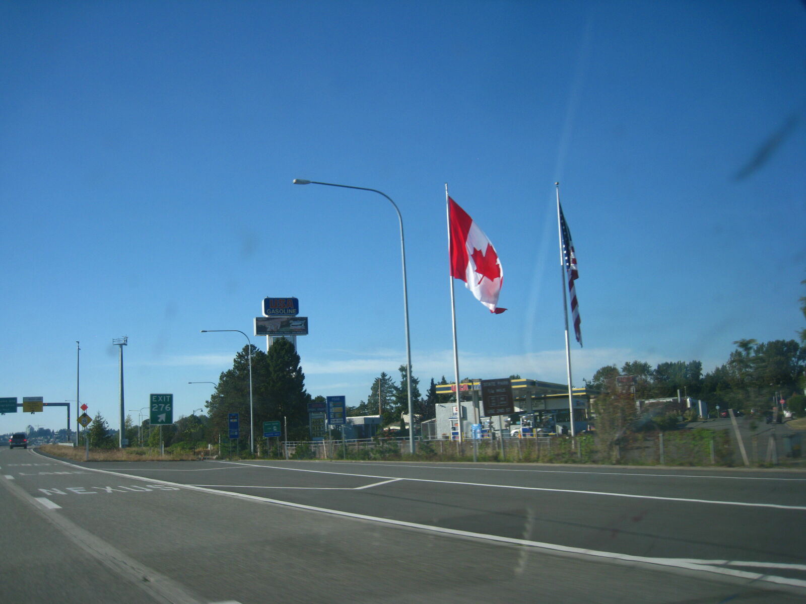 Canon POWERSHOT SD950 IS sample photo. Canada, flag photography