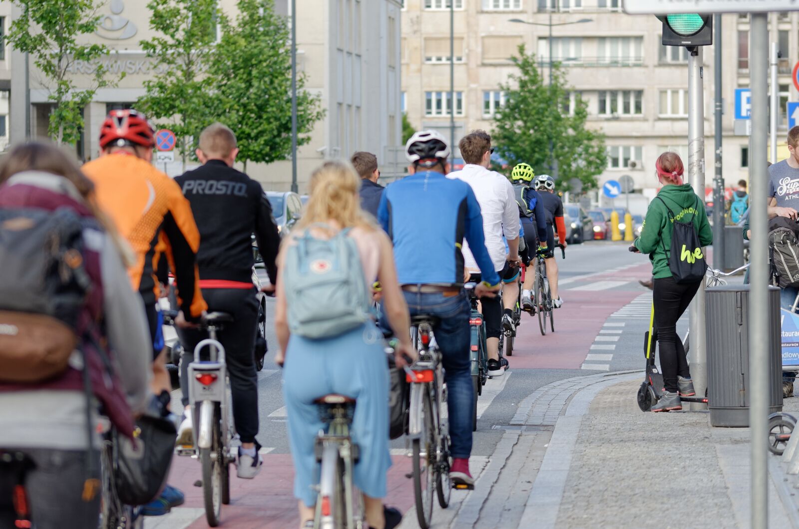 Nikon D5100 sample photo. Cyclists, bicycle, transport photography