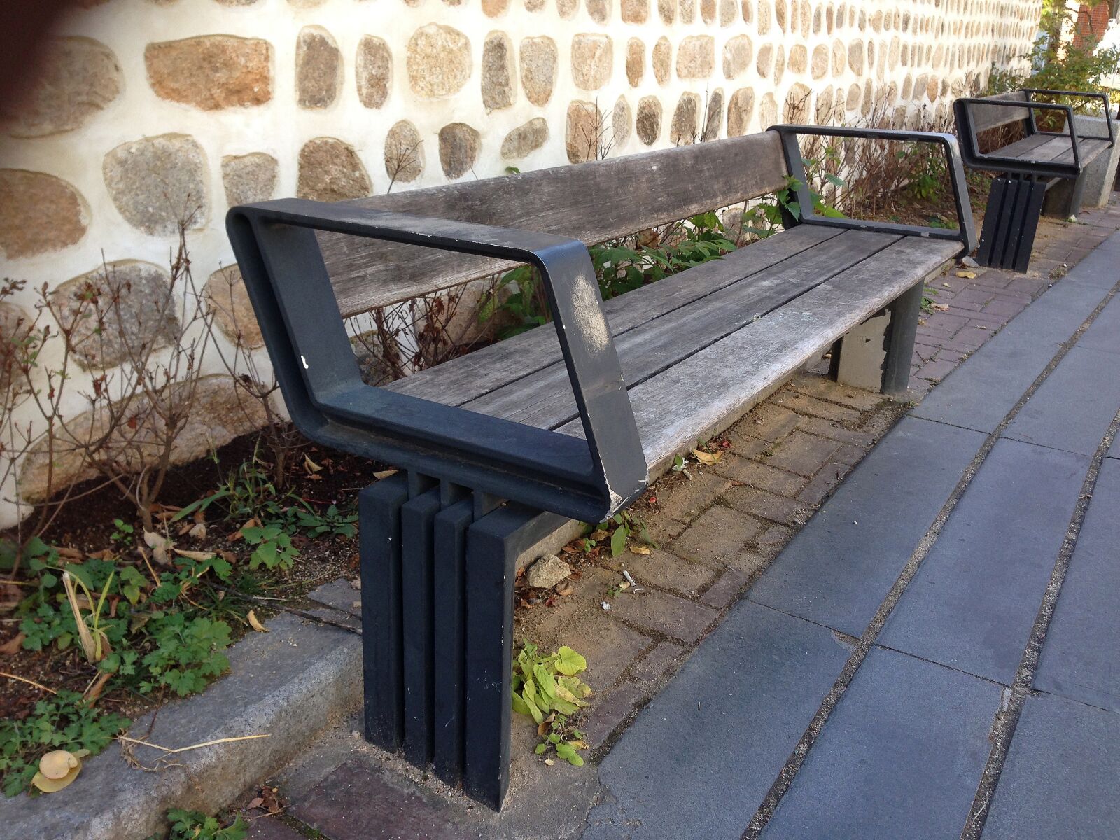 iPhone 5 back camera 4.12mm f/2.4 sample photo. Loneliness, chair, autumn photography