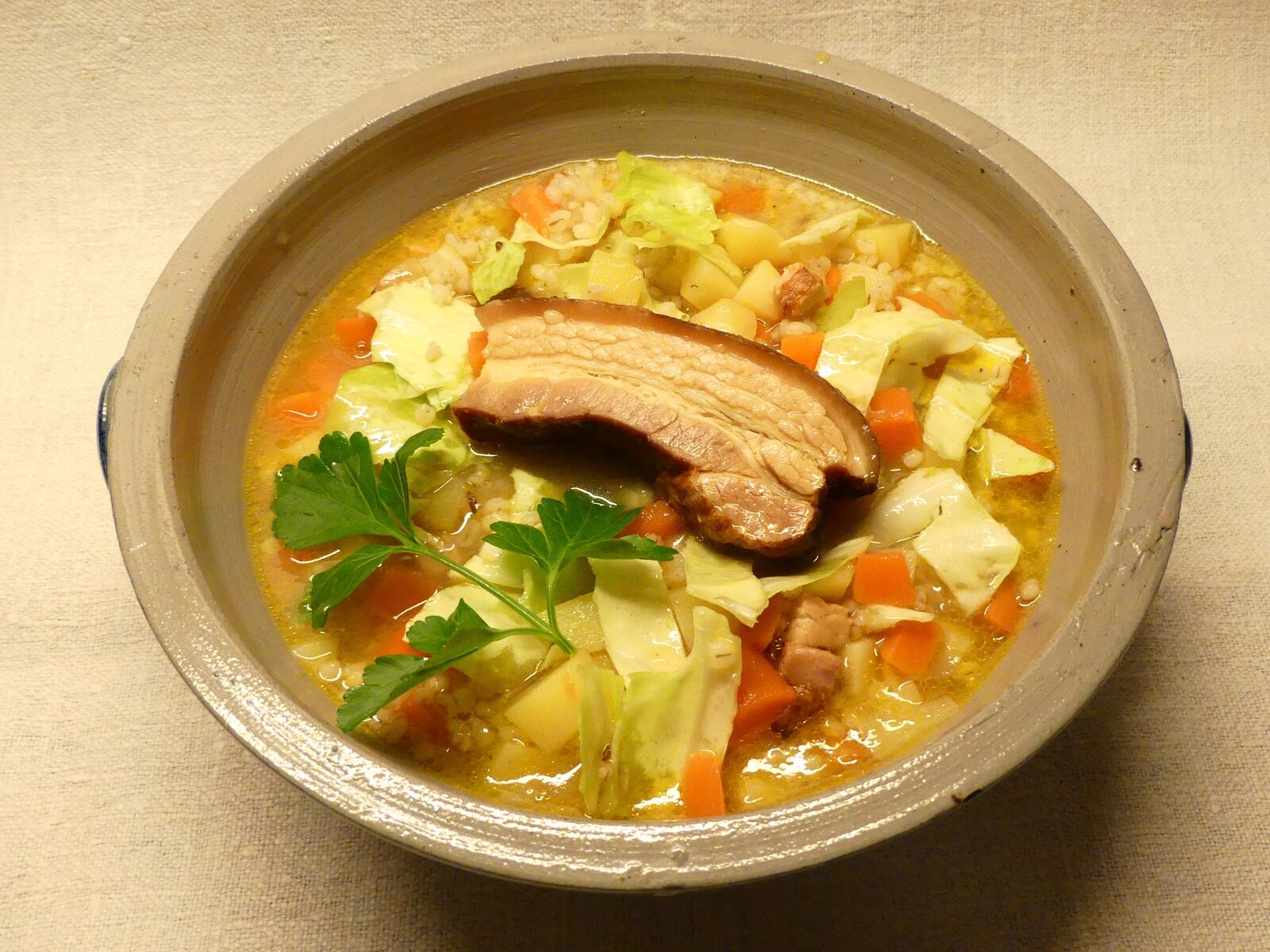 Panasonic Lumix DMC-FZ300 sample photo. Soup, bacon, pearl barley photography