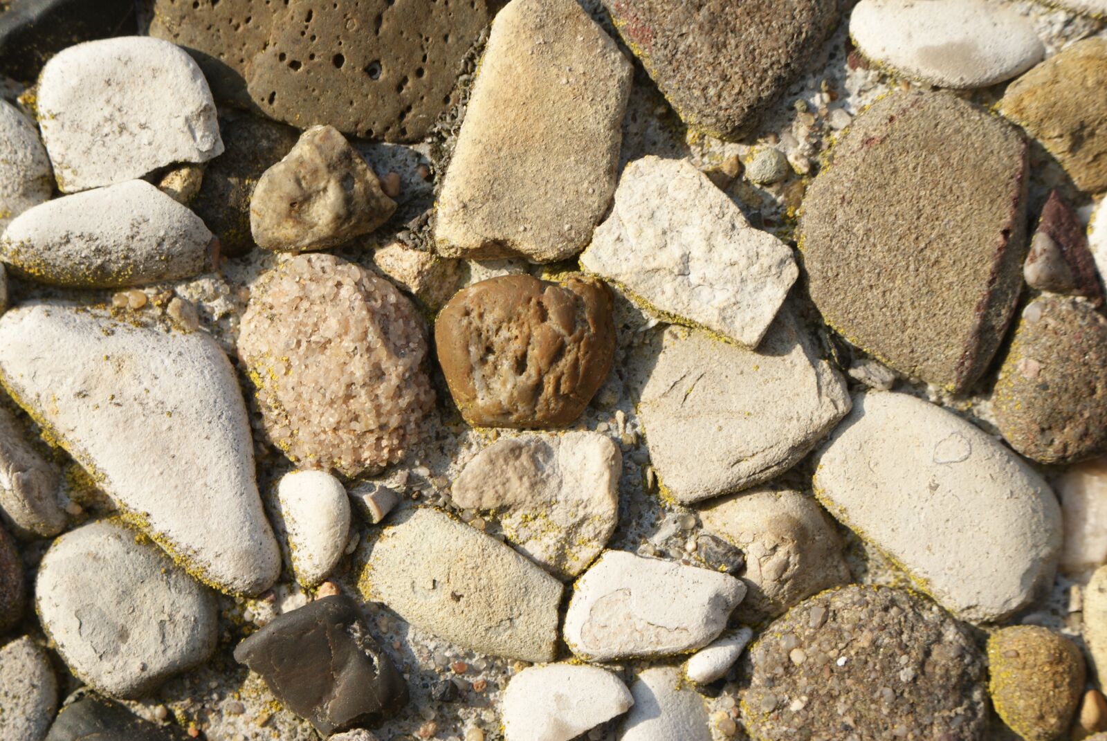 Sony Alpha DSLR-A200 sample photo. Stones, nature, structure photography