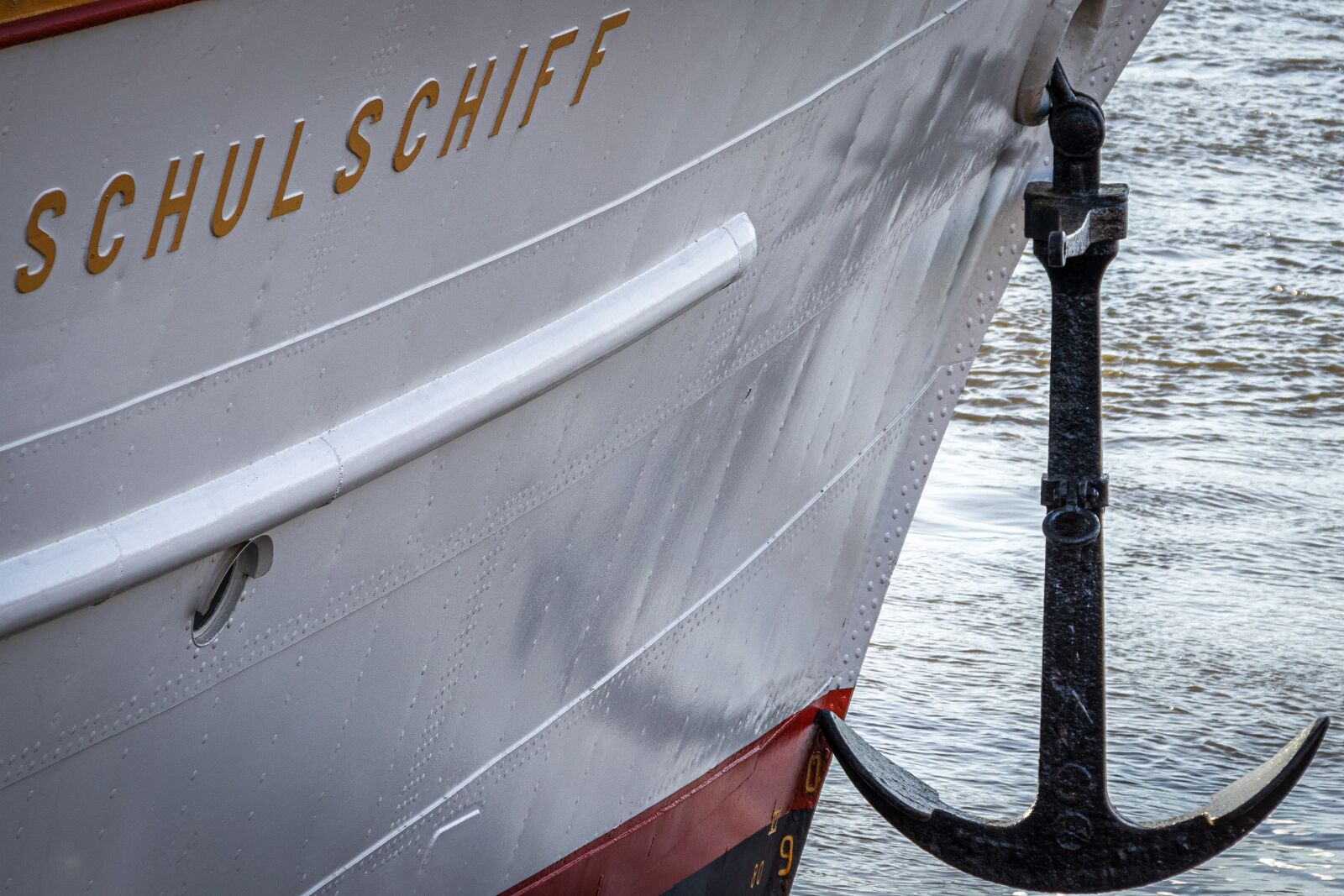 Canon EOS 80D sample photo. Anchor, training ship, port photography