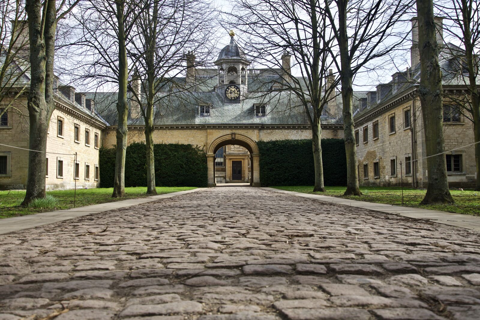 Sony a6500 sample photo. Belton, estate, entrance photography