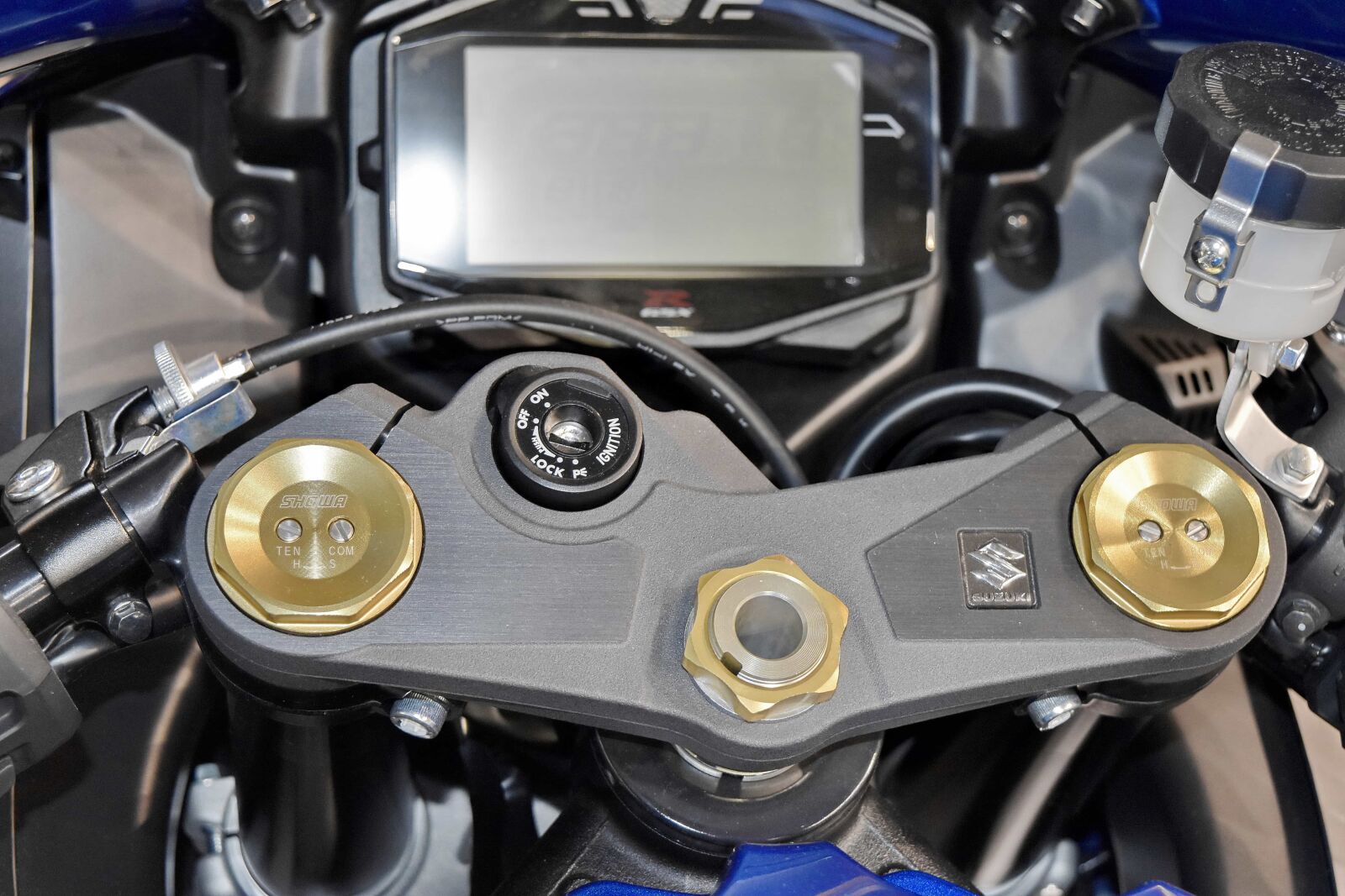 Nikon D5500 sample photo. Motorcycle, steering wheel, vehicle photography