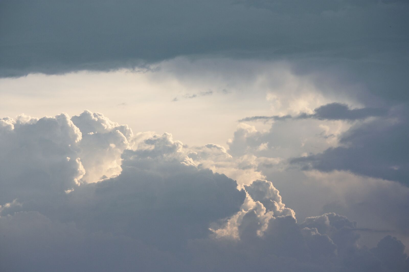 Canon EOS 450D (EOS Rebel XSi / EOS Kiss X2) sample photo. Sky, nature, cloud photography