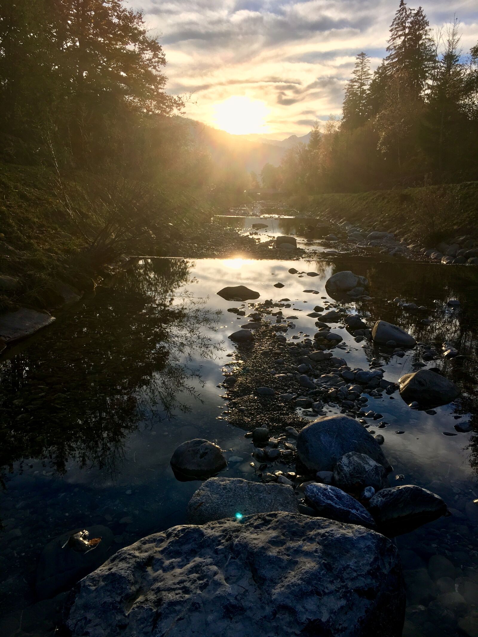 Apple iPhone 6s sample photo. Nature, river, landscape photography