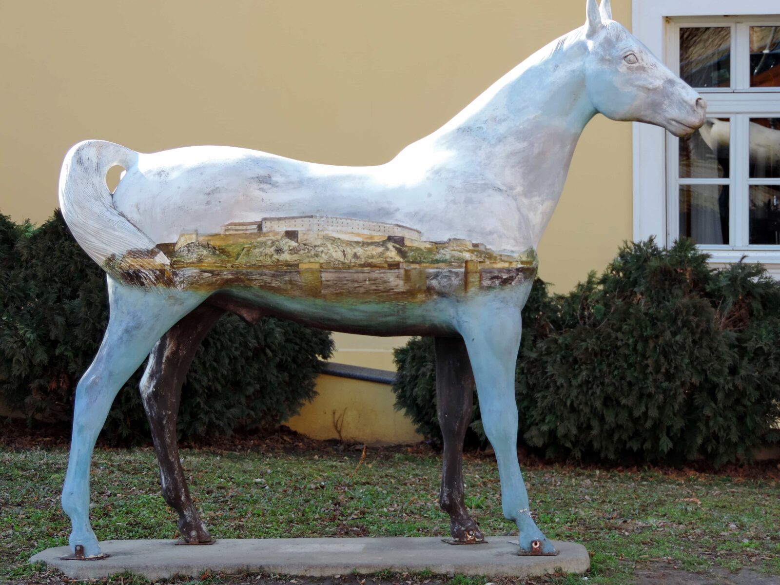 Nikon Coolpix P520 sample photo. Fine arts, painting, cavalry photography