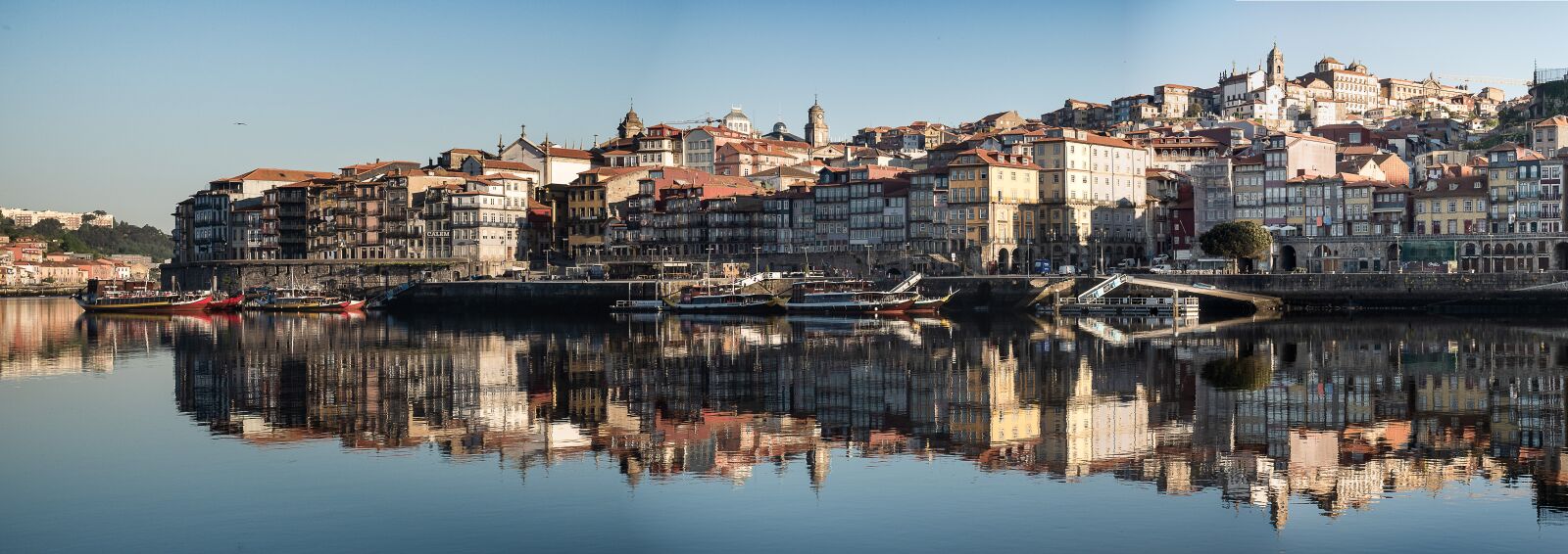 Olympus OM-D E-M5 II + Olympus M.Zuiko Digital ED 12-40mm F2.8 Pro sample photo. Portugal, porto, panorama photography