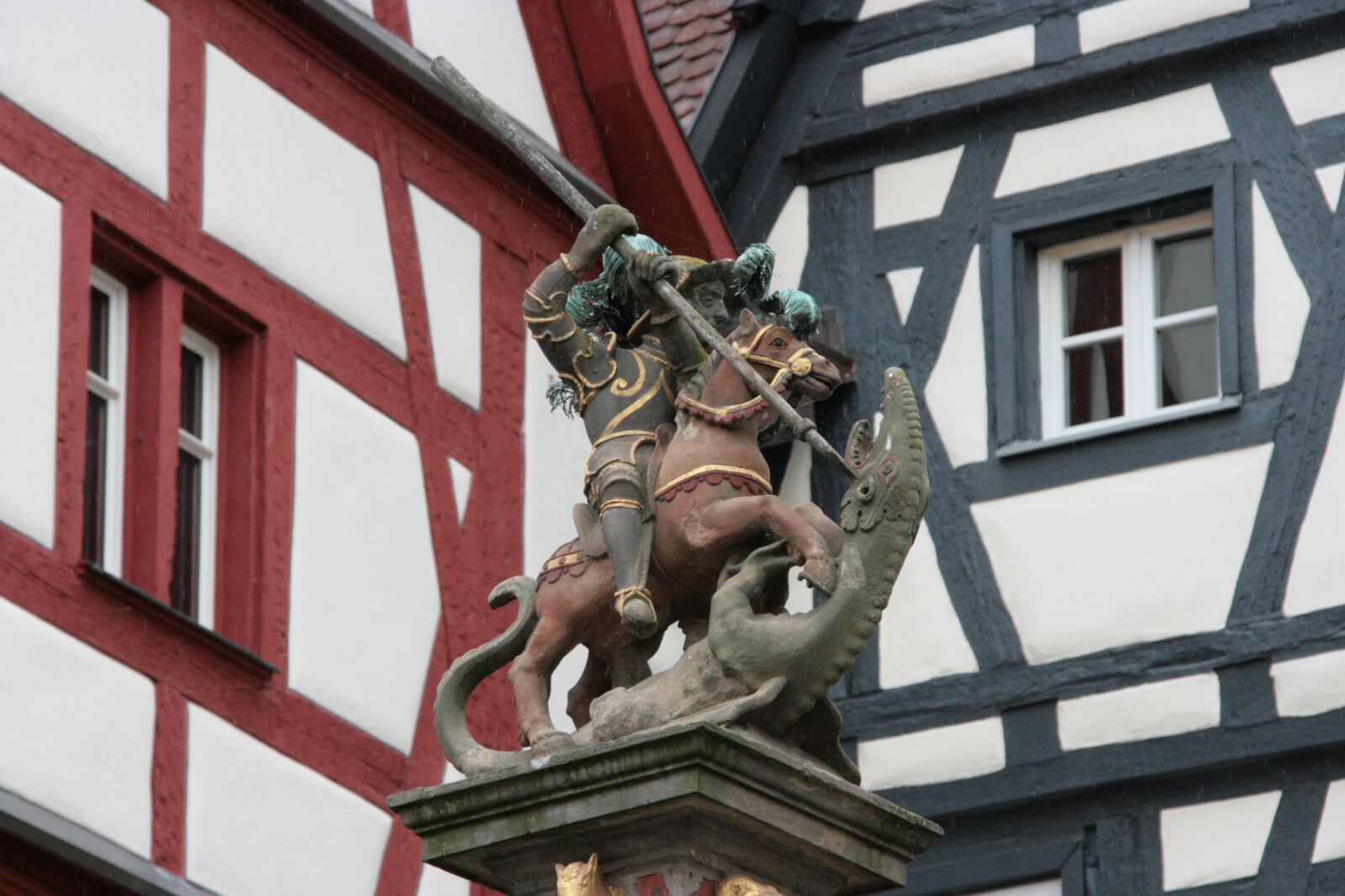 Canon EOS 400D (EOS Digital Rebel XTi / EOS Kiss Digital X) sample photo. Statue, monument, reiter photography