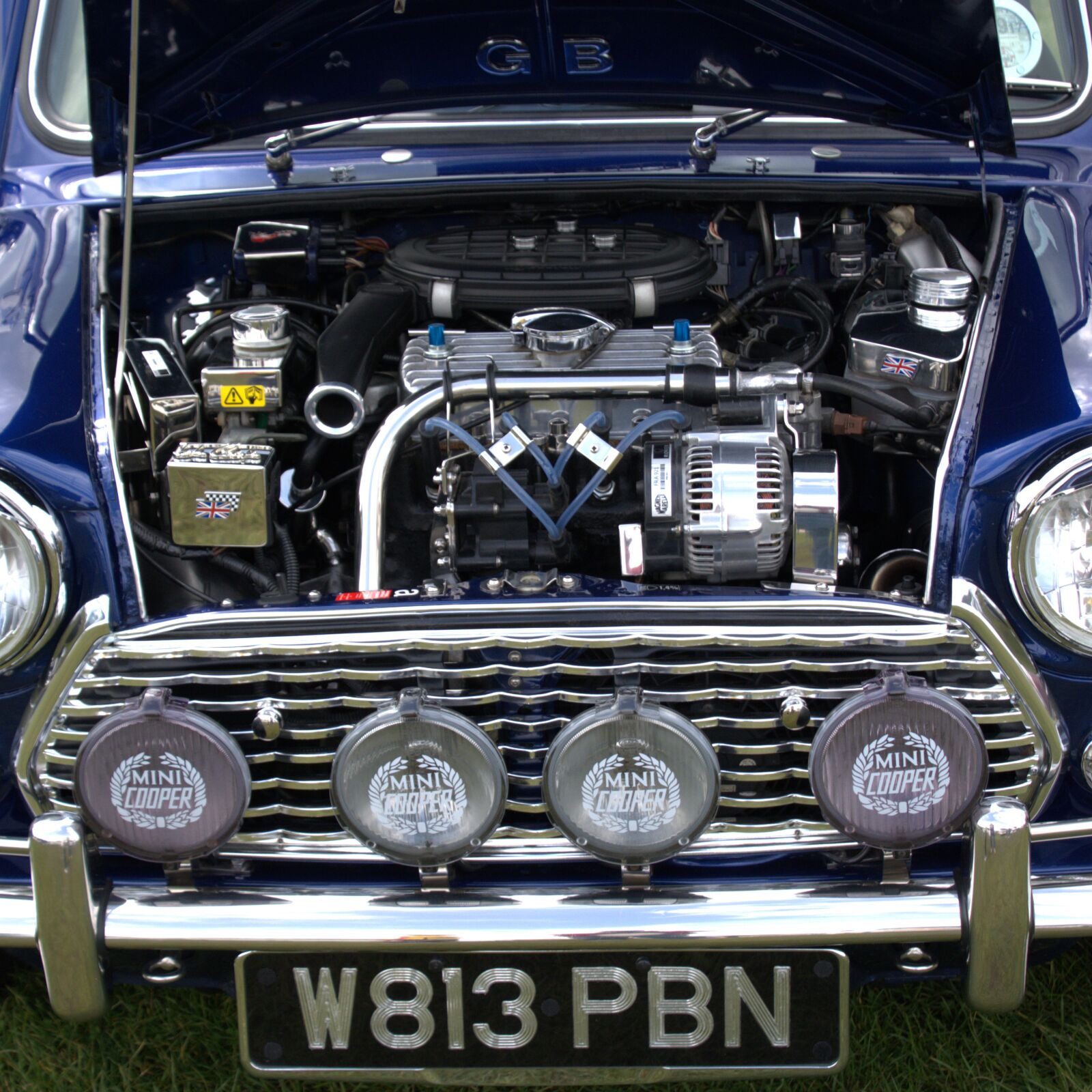 Nikon D5200 sample photo. Mini cooper, car, english photography
