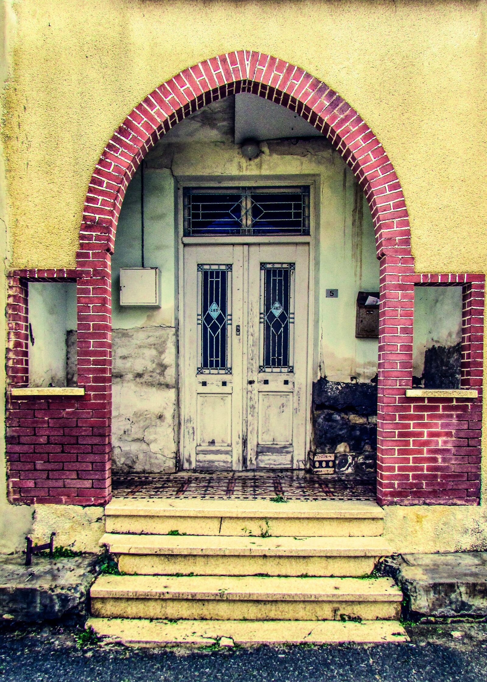 Canon PowerShot SX400 IS sample photo. Cyprus, old house, entrance photography
