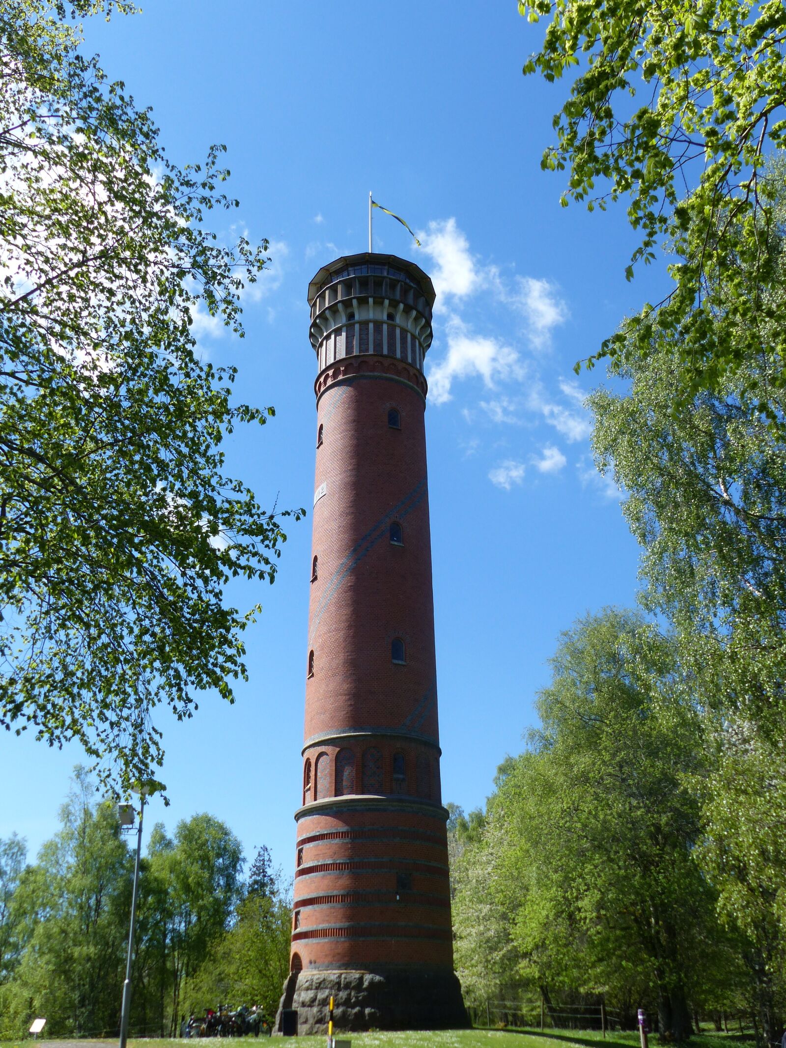 Panasonic Lumix DMC-FZ200 sample photo. Tower, sky, tree photography