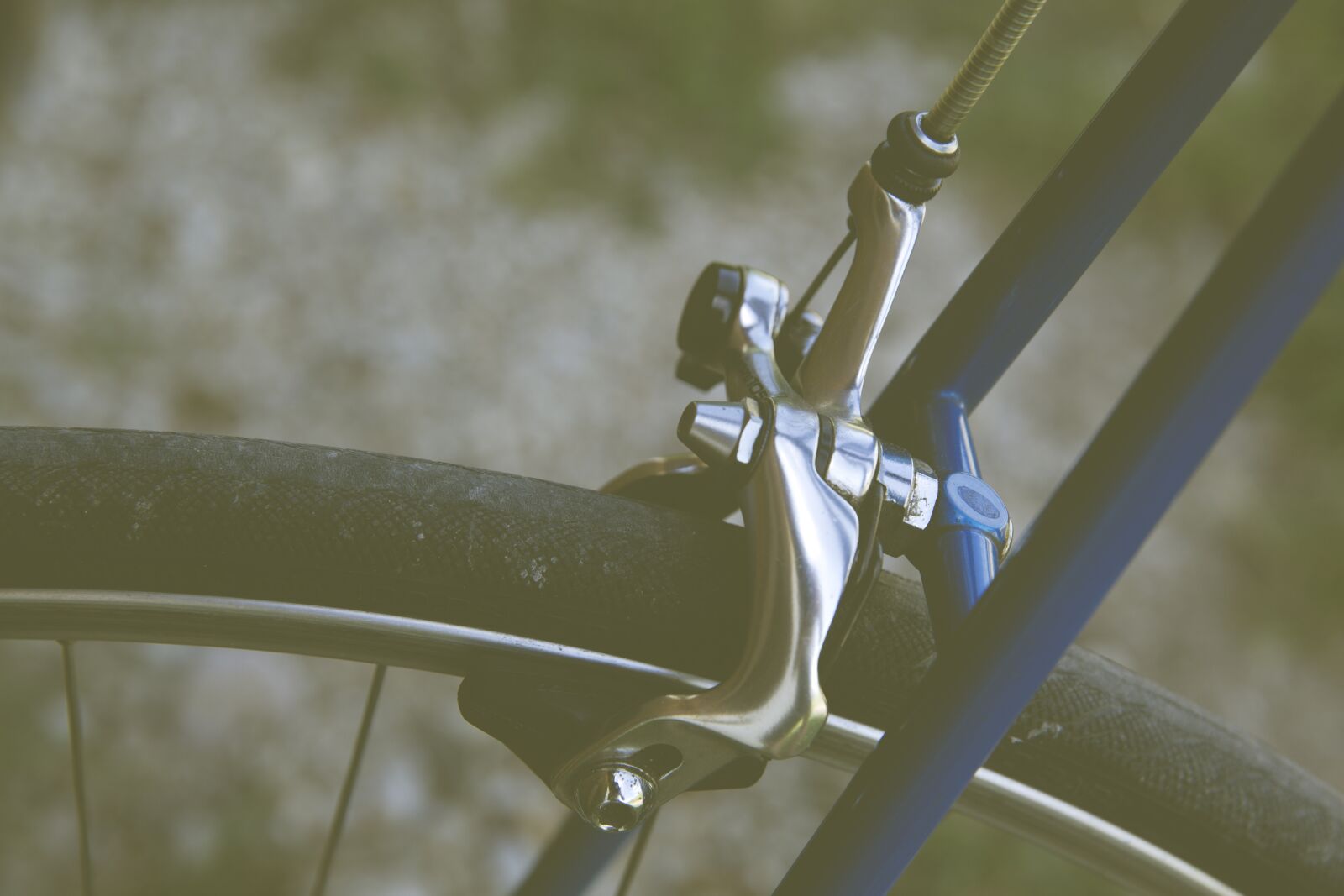 Canon EF 24-70mm F2.8L II USM sample photo. Road bike, bike, brake photography