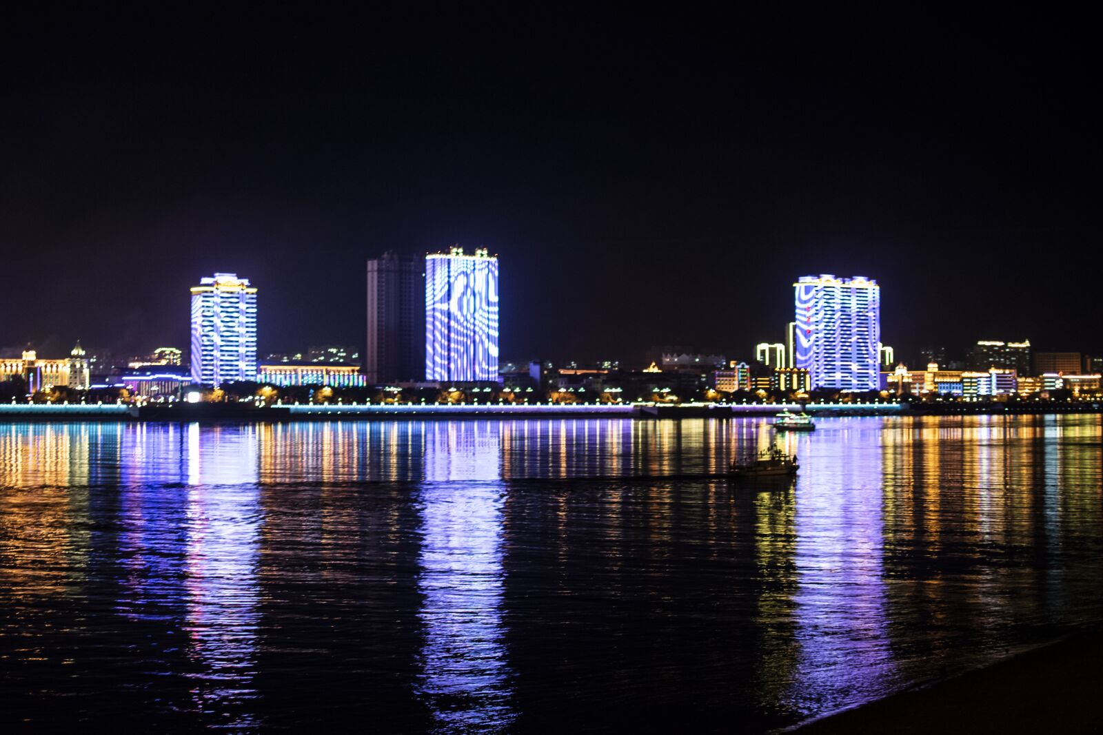 Nikon D5300 sample photo. Night, river, reflection photography