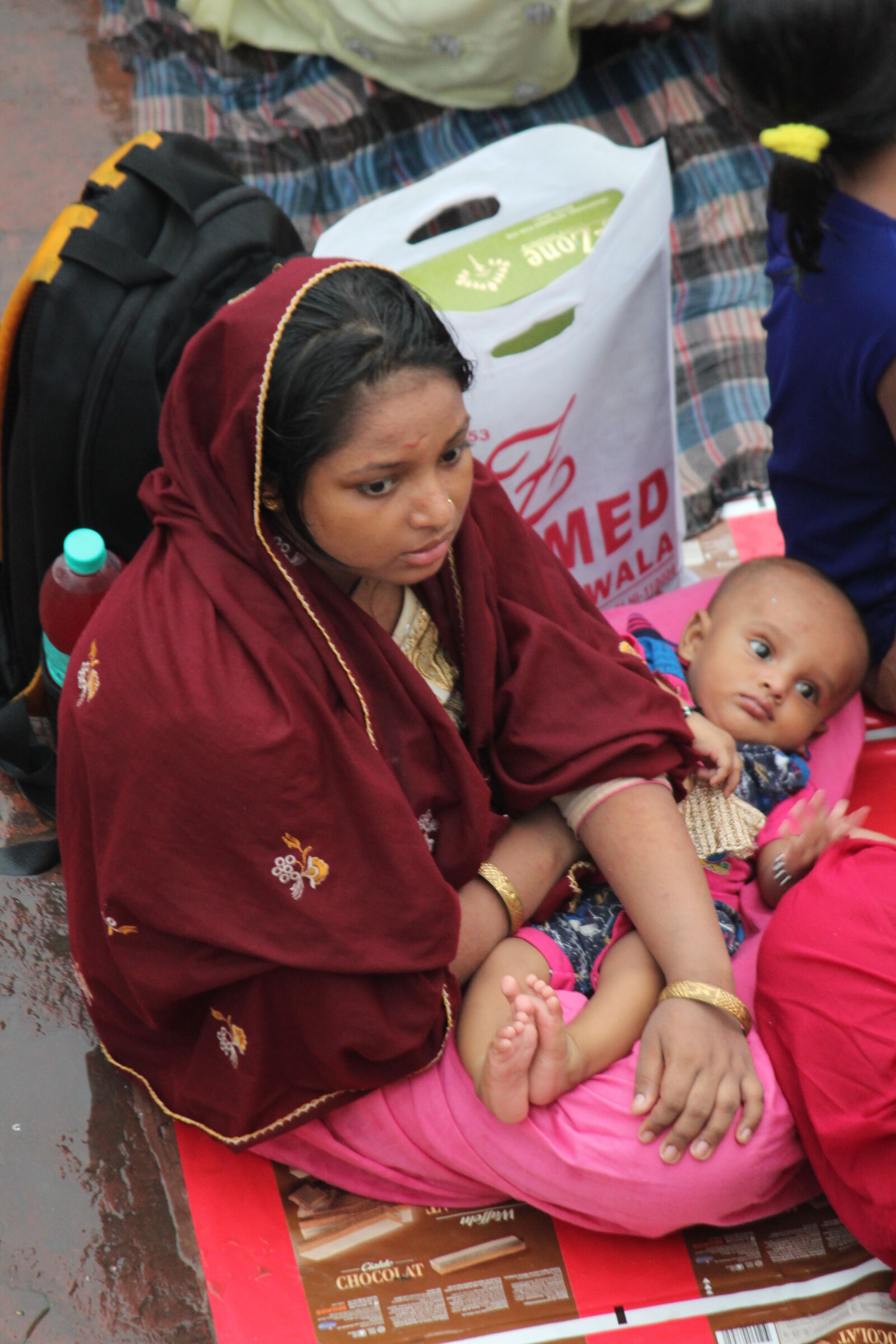 Canon EF-S 55-250mm F4-5.6 IS II sample photo. Child, eid, expressions, mothers photography