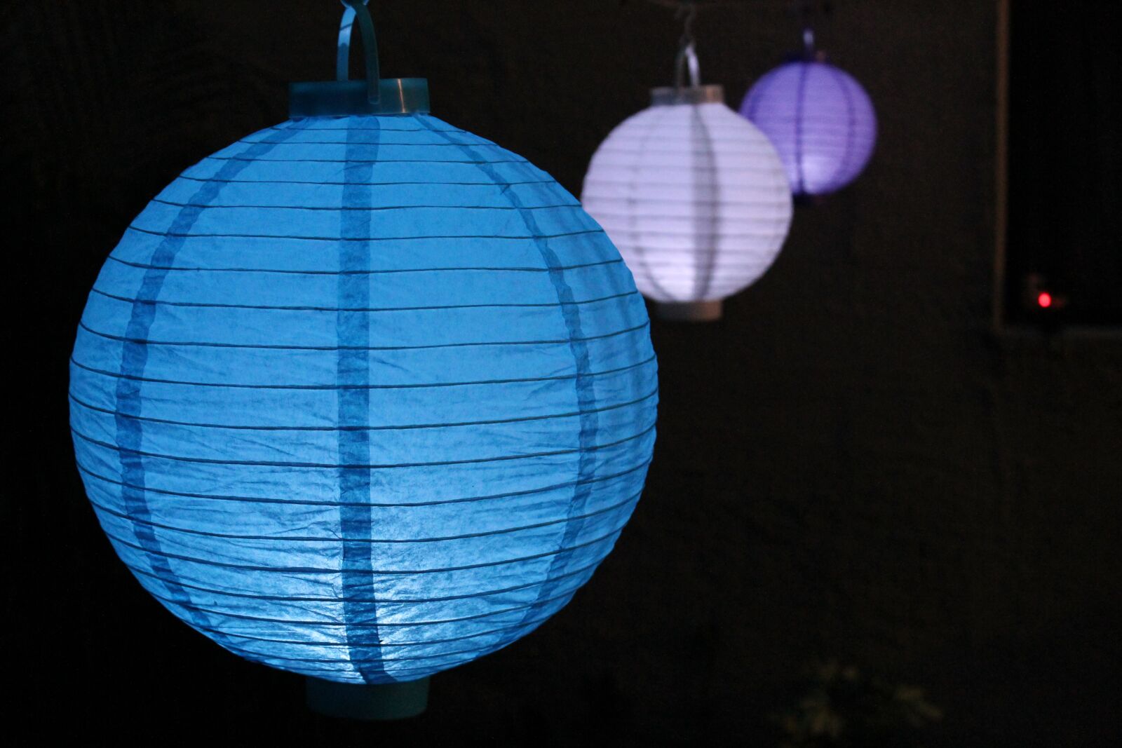 Canon EOS 1100D (EOS Rebel T3 / EOS Kiss X50) sample photo. Round, trim, spherical photography