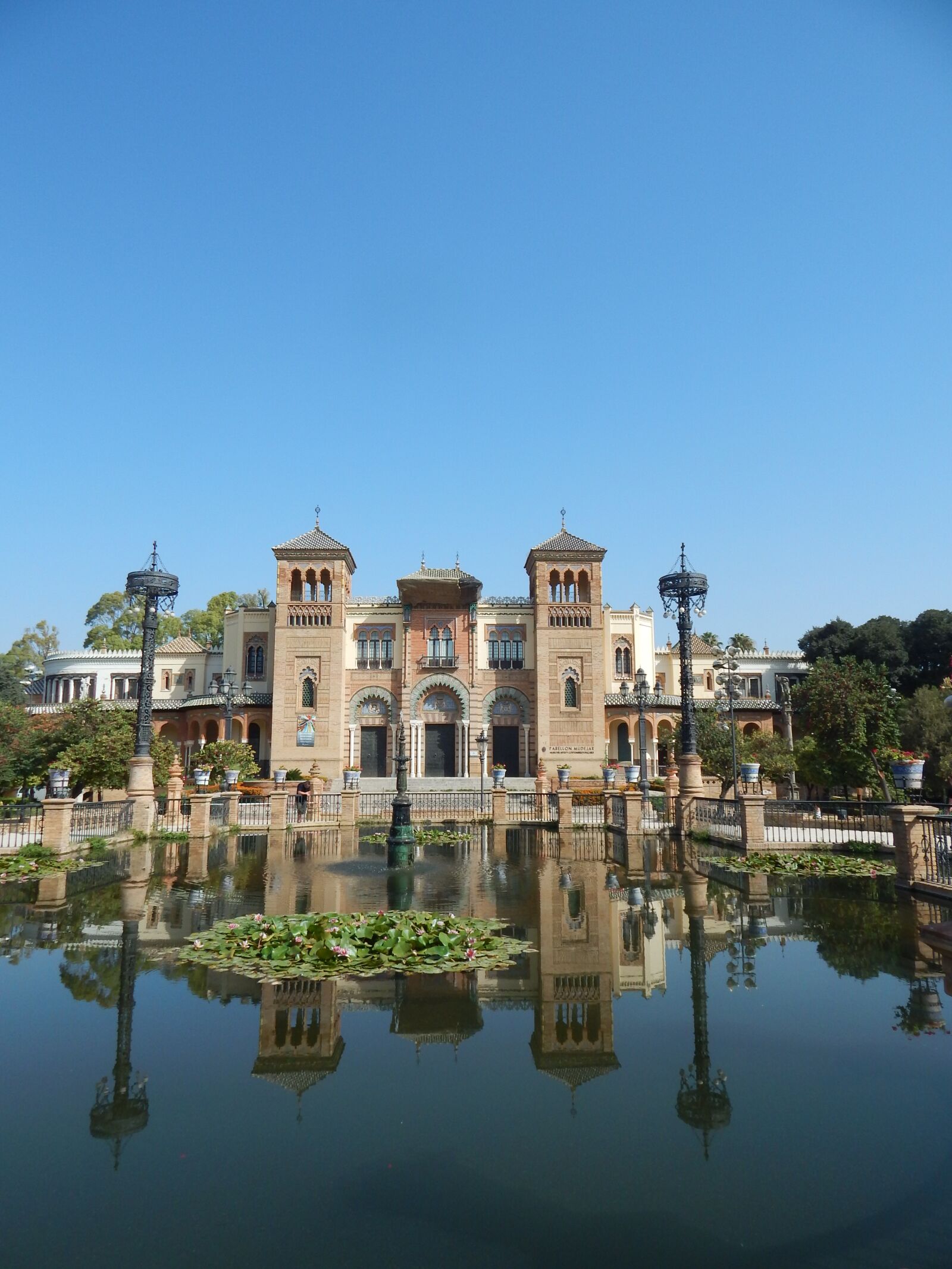 Nikon Coolpix L830 sample photo. Seville, andalusia, spain photography