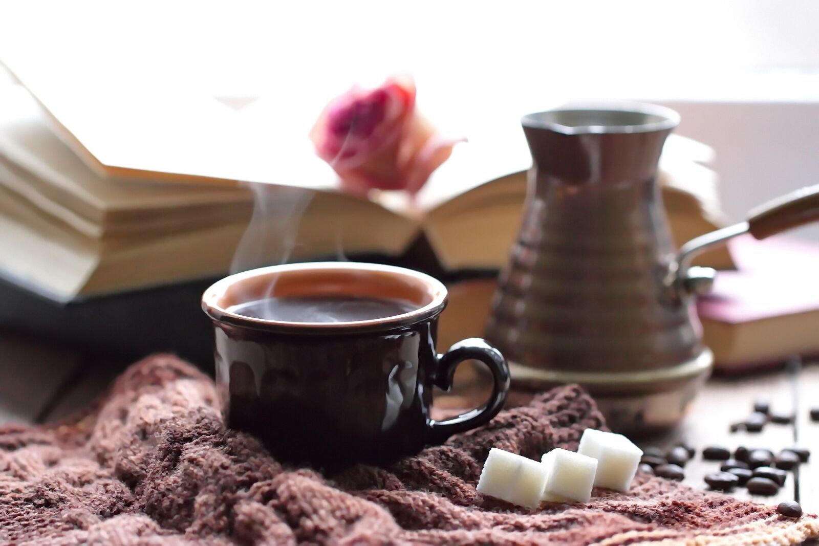 Canon EF 100mm F2.8L Macro IS USM sample photo. Coffee, cup, drink photography