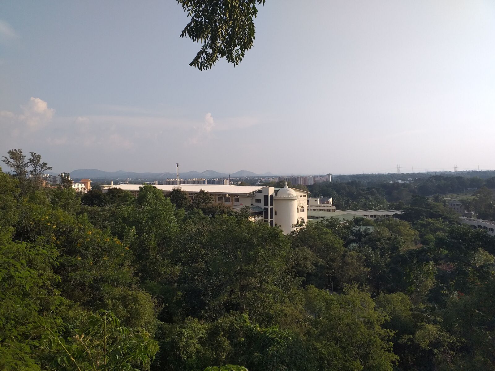 Samsung Galaxy J4+ sample photo. India, meditation, spiritual photography