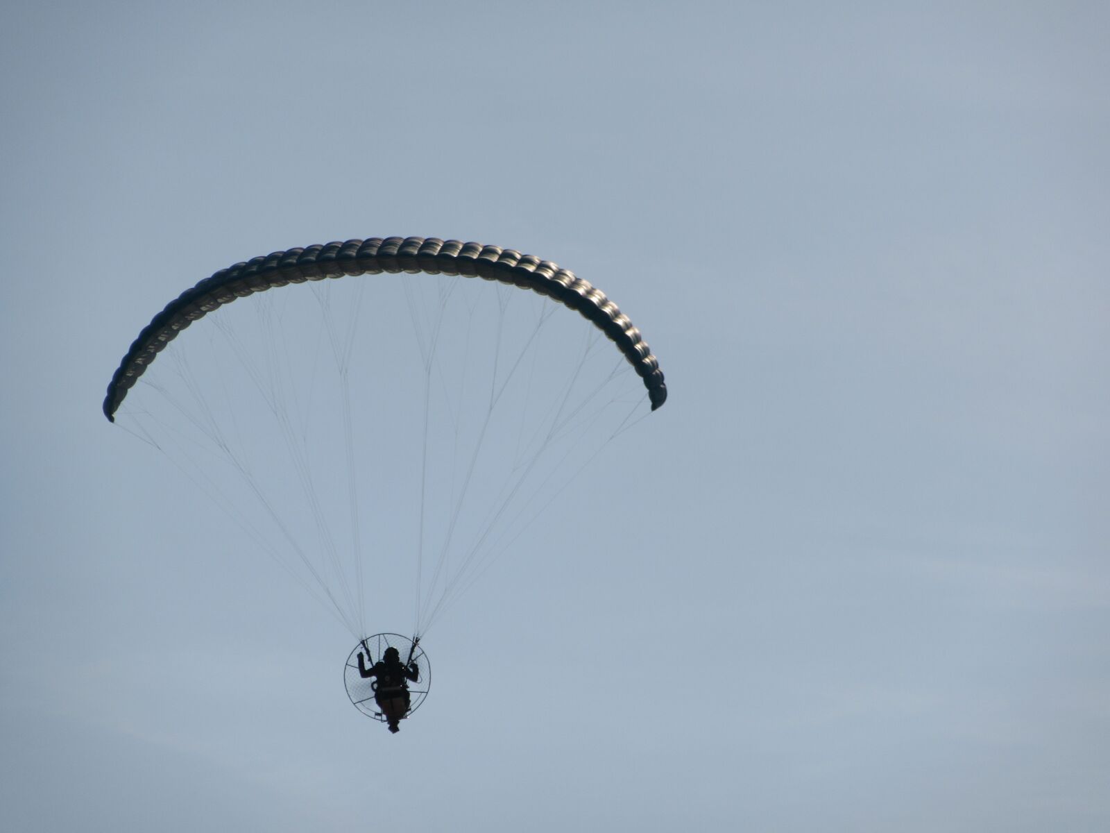 Canon PowerShot SX610 HS sample photo. Gliding, hand gliding, parachute photography