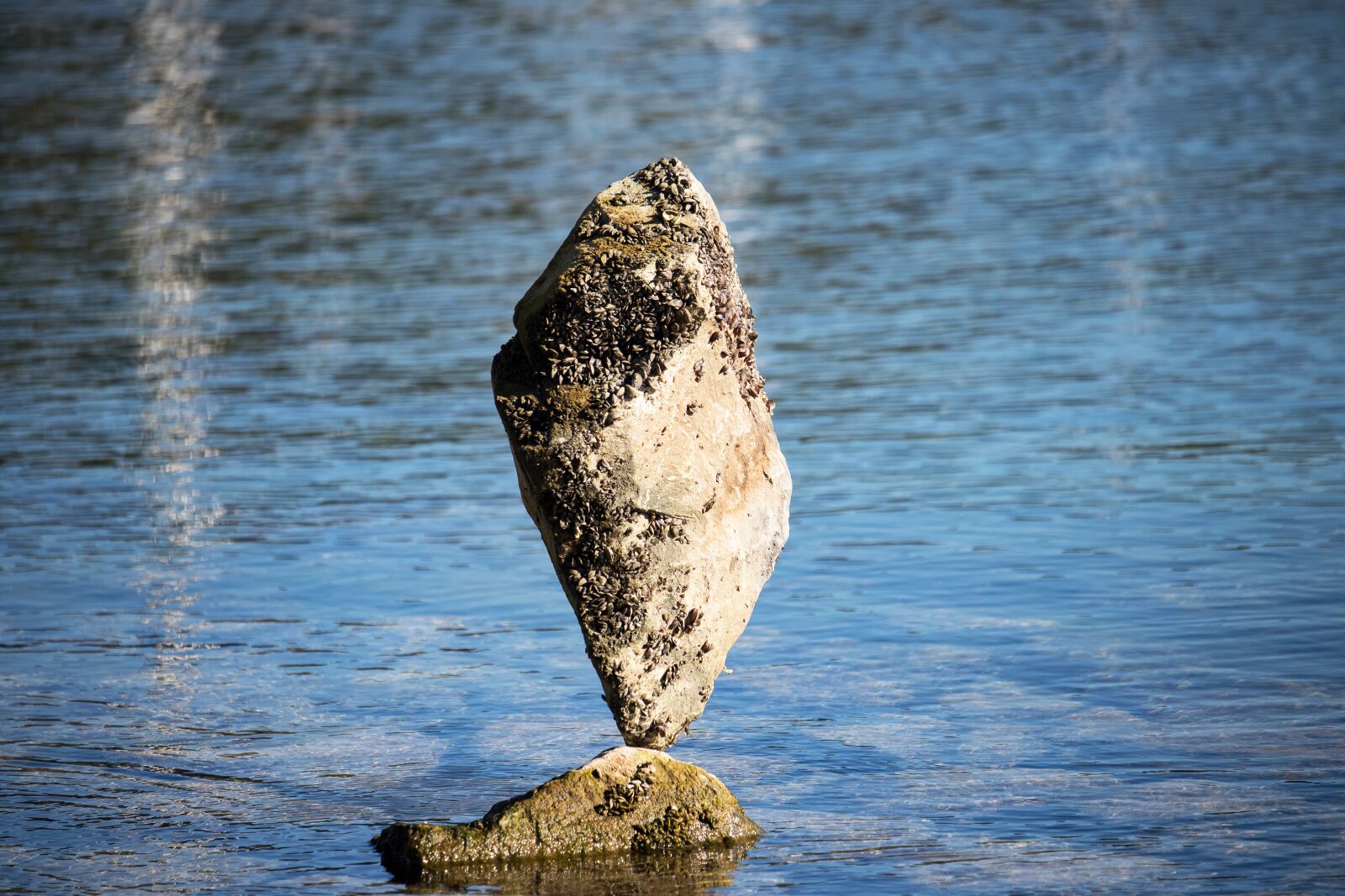 Canon EF-S 55-250mm F4-5.6 IS STM sample photo. Stone sculpture, sculpture, stones photography
