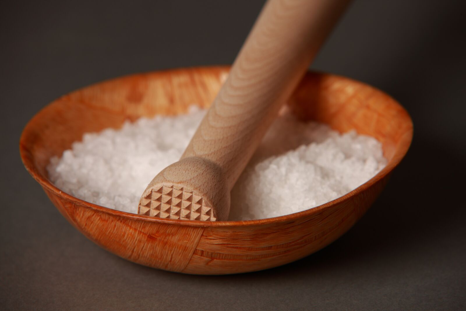 Canon EOS-1Ds Mark III sample photo. Bowl, salt, wood photography