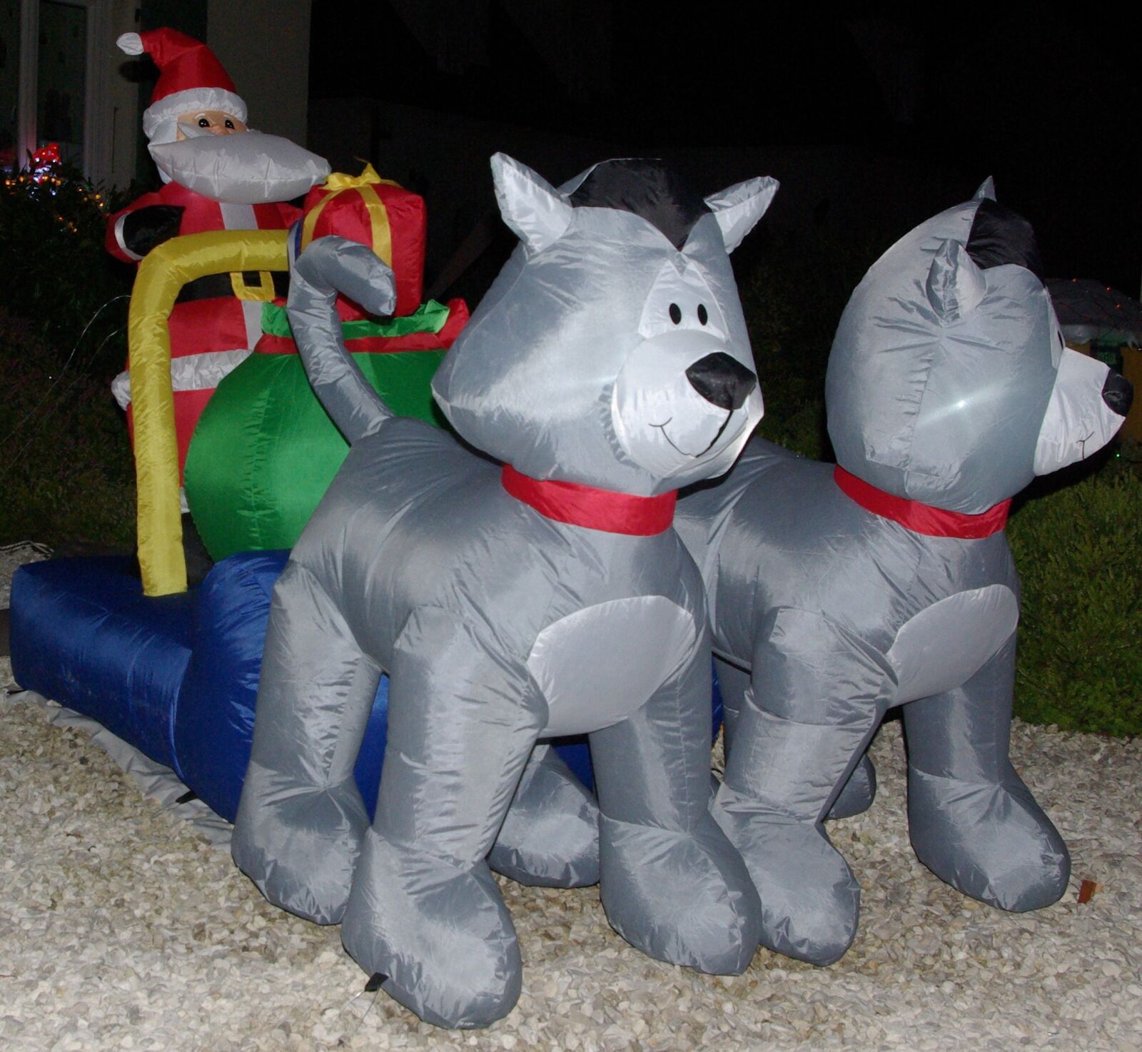 Pentax K10D sample photo. Outdoor decoration, christmas, light photography