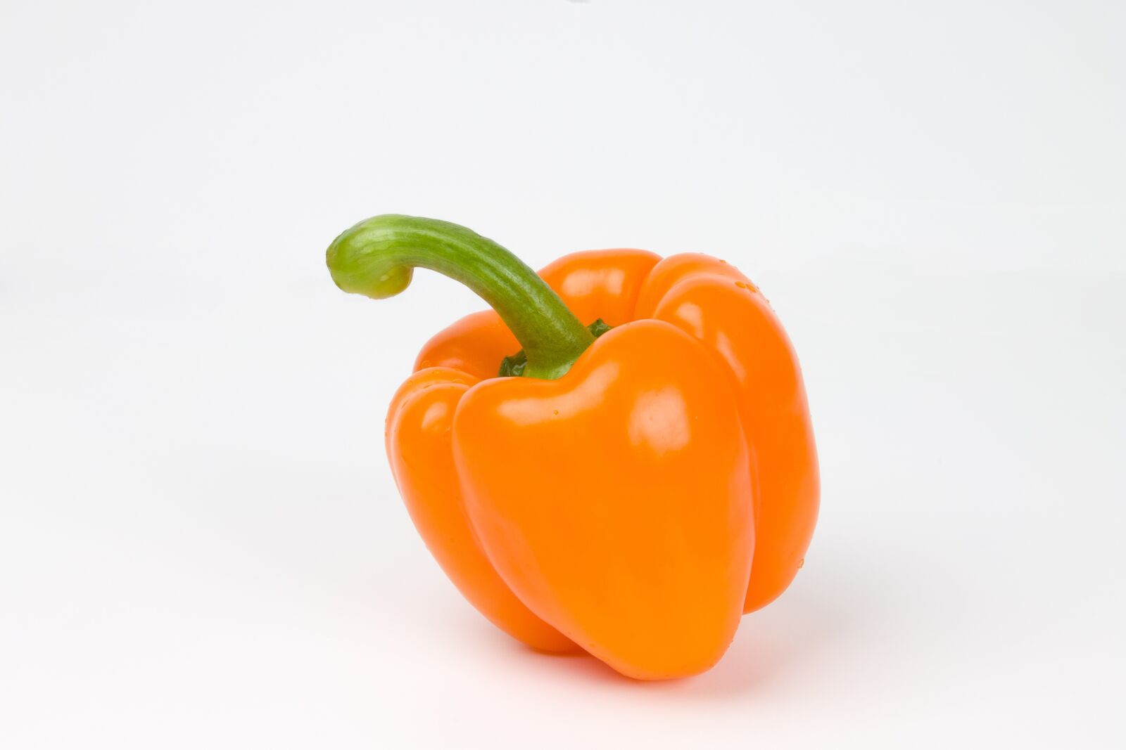 Canon EOS 1100D (EOS Rebel T3 / EOS Kiss X50) sample photo. Paprika, orange color, orange photography