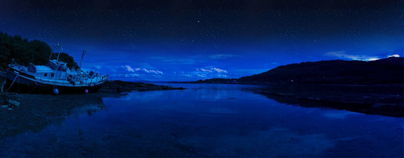 iPhone 5s back camera 4.15mm f/2.2 sample photo. Scotland, stars, isle of photography