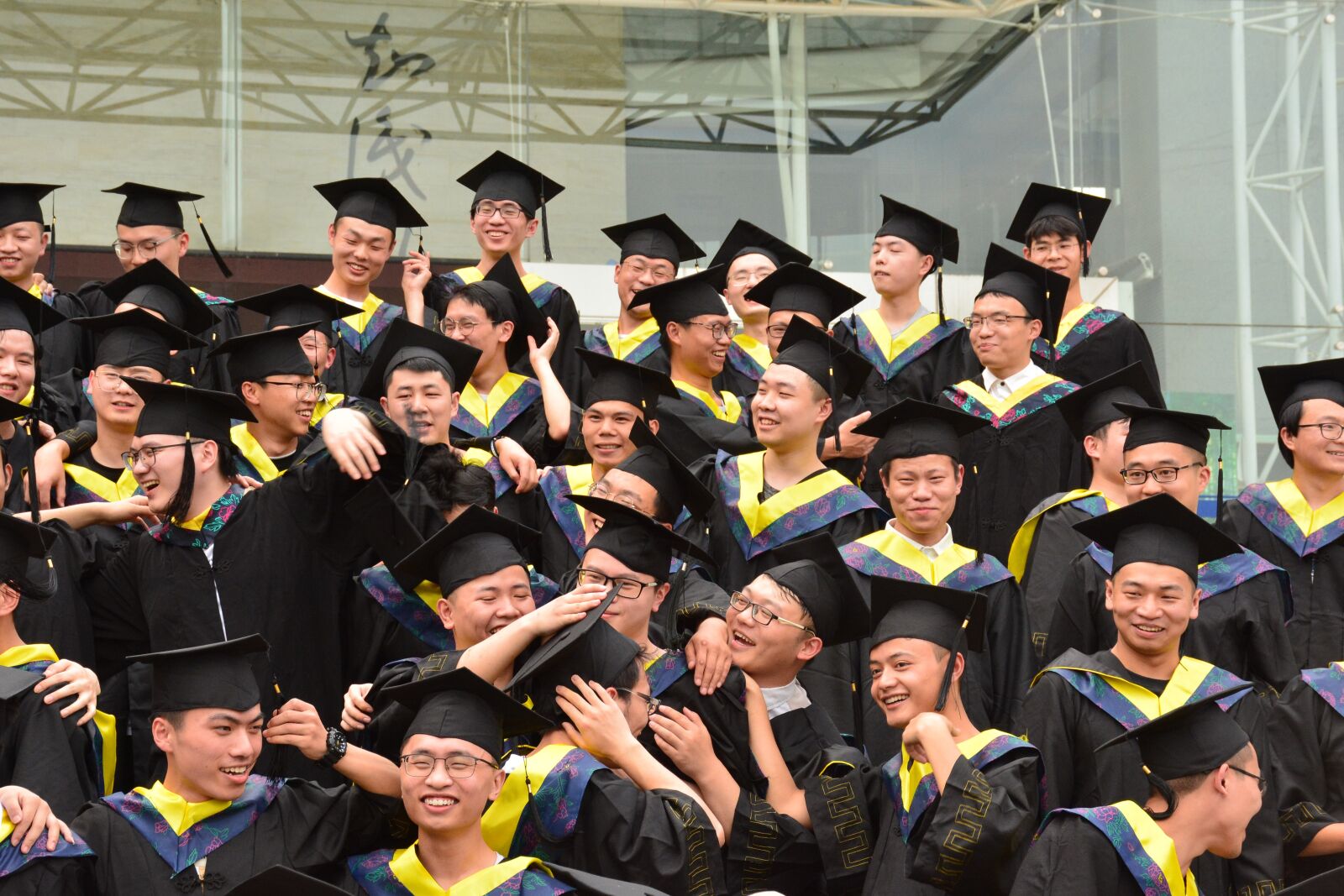 Nikon D7100 sample photo. Parting, hugs, separation photography