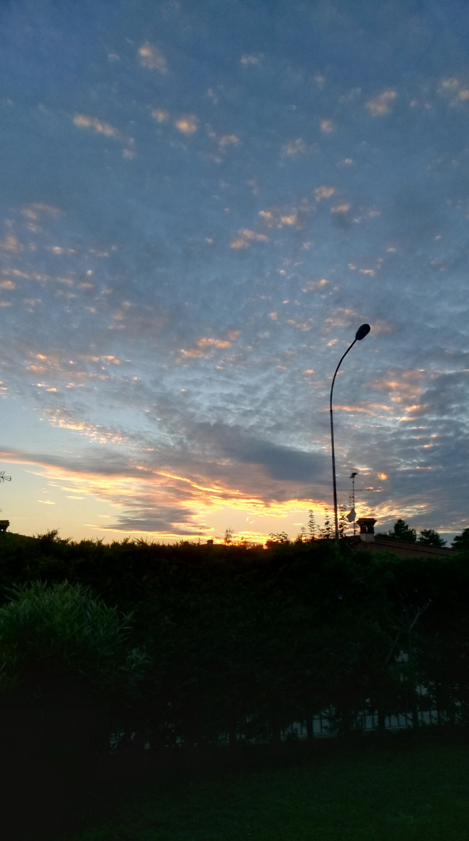 Nokia Lumia 735 sample photo. Sky, sunset, clouds photography