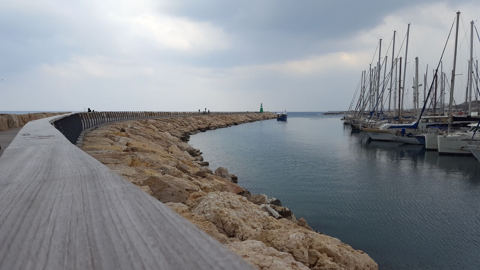 Samsung Galaxy S6 sample photo. Marina, port, boat photography