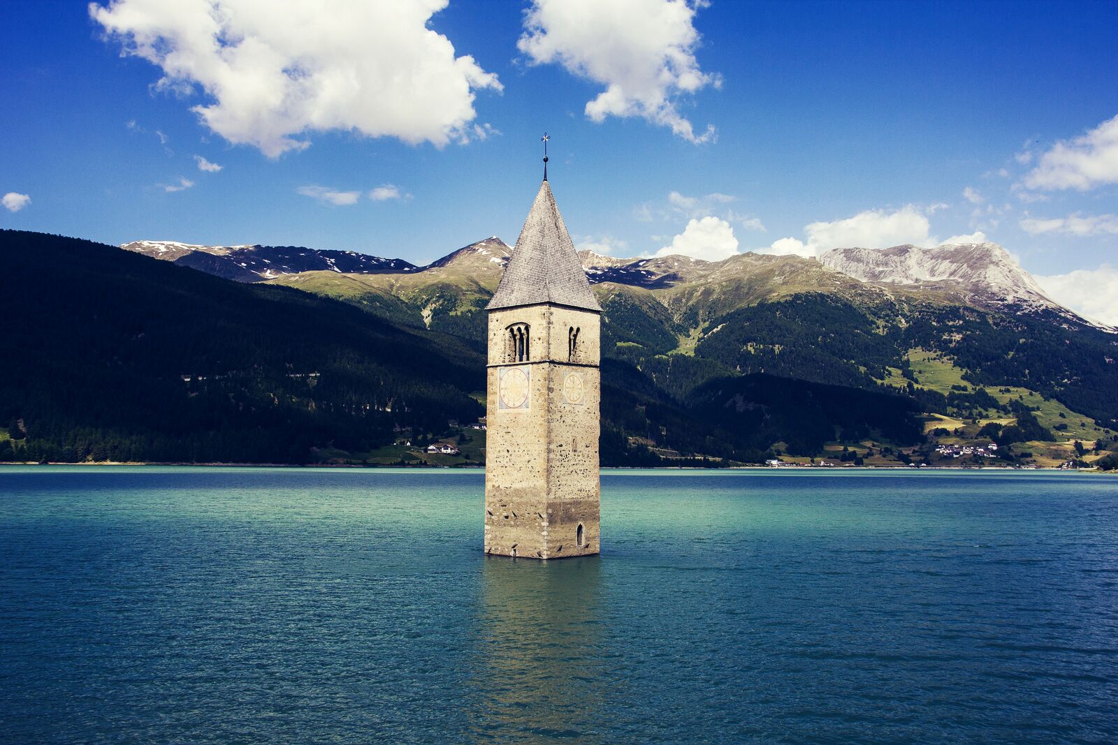 Canon EOS 550D (EOS Rebel T2i / EOS Kiss X4) sample photo. Steeple, church, south tyrol photography