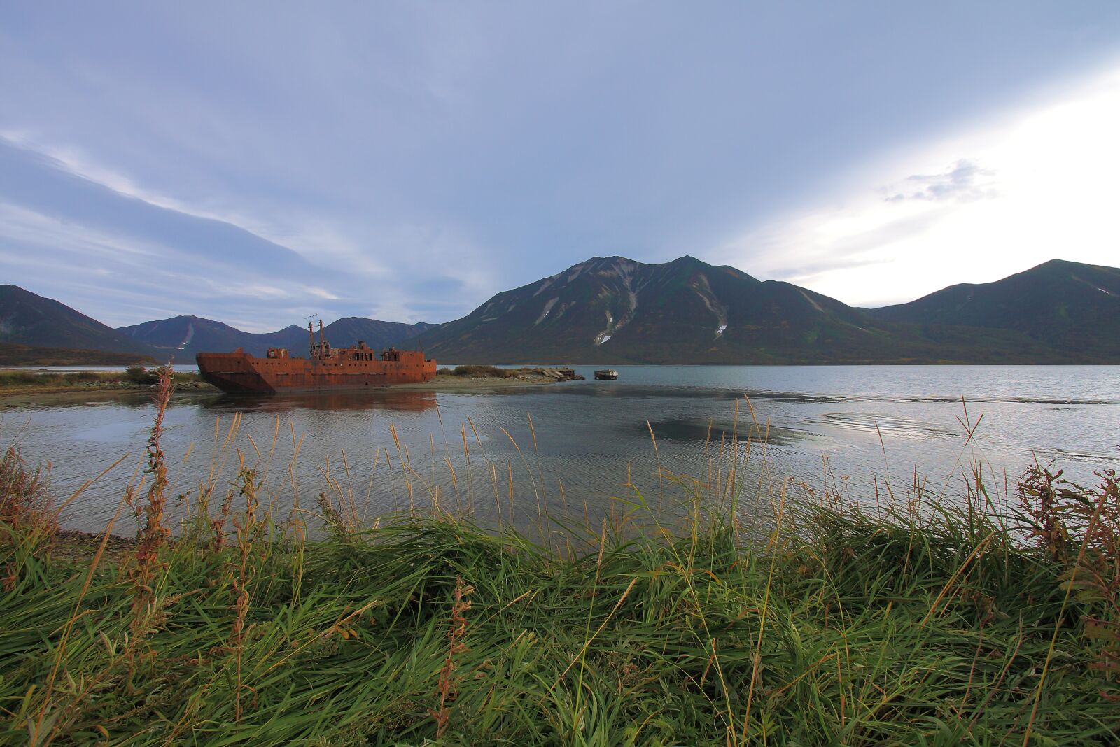 Canon EOS 40D sample photo. Lake, water, mountain photography