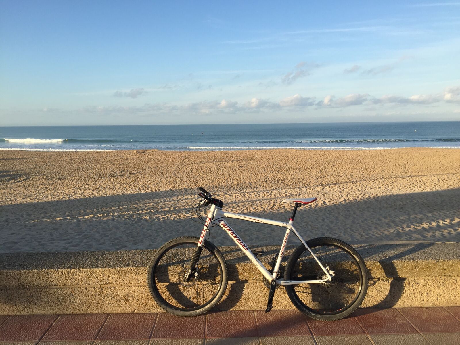 Apple iPhone 6 sample photo. Bicycle, sea, leisure photography