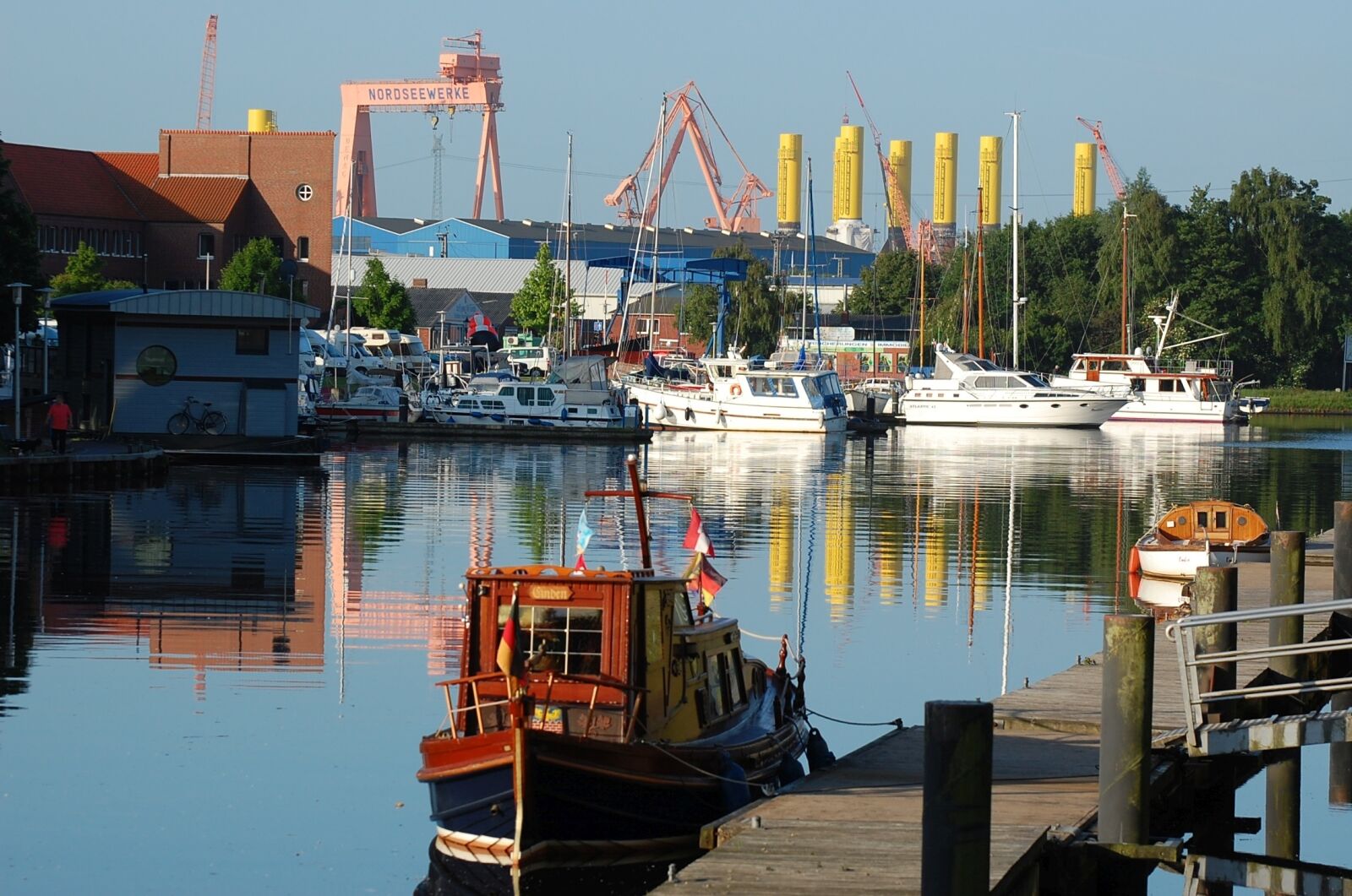 Nikon D40 sample photo. Emden, nordseewerke, port photography