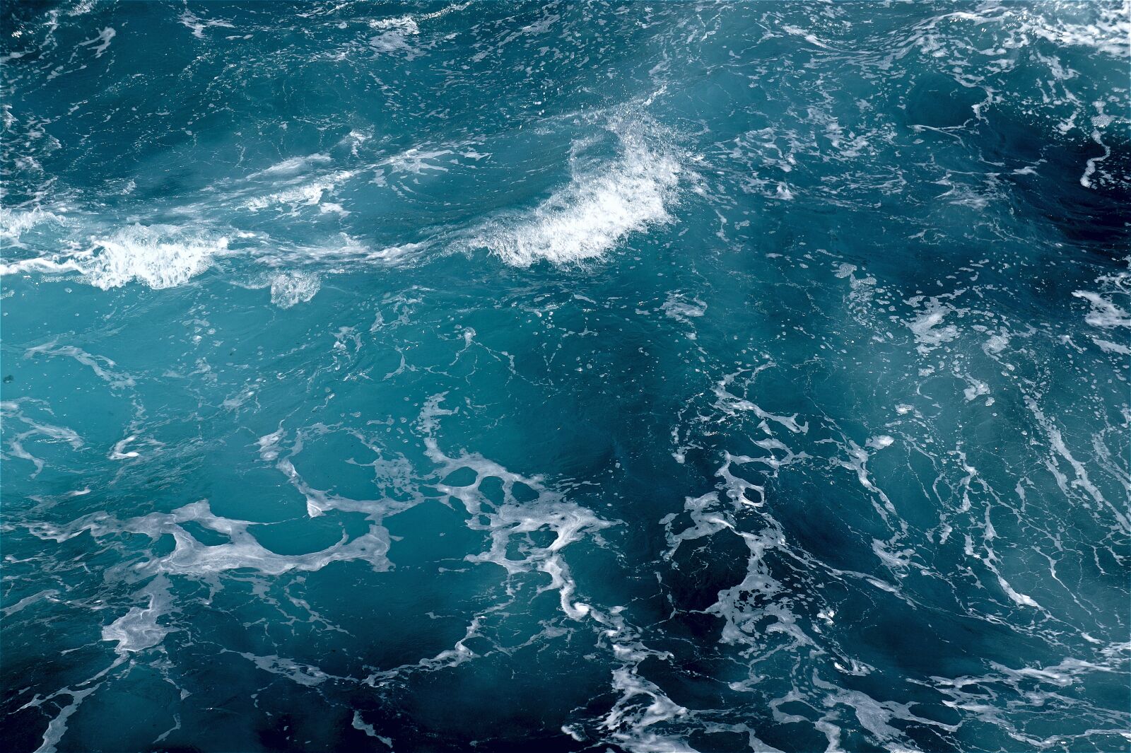 Sony Alpha a3000 sample photo. Sea, water, ocean photography