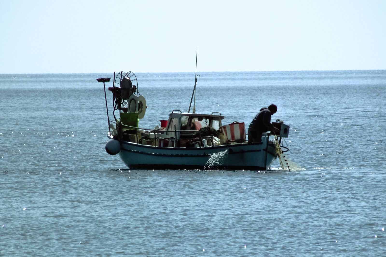 Canon PowerShot SX400 IS sample photo. Daybreak, fishing, fishing boat photography