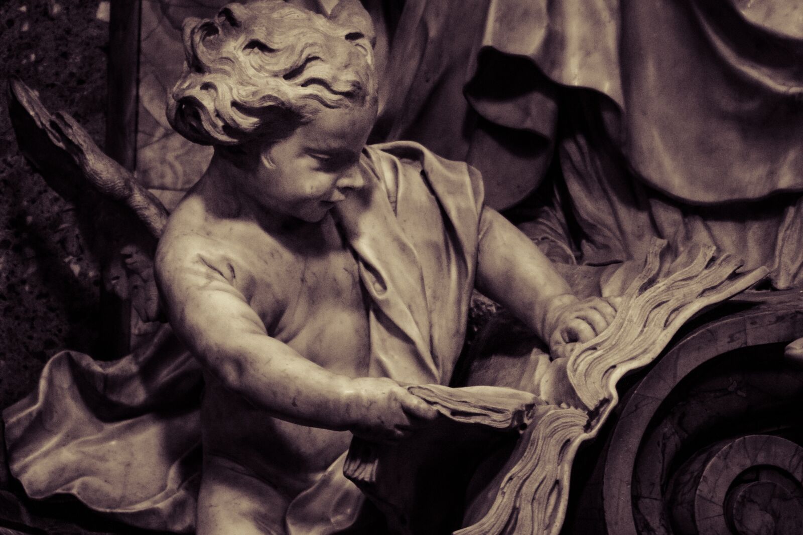 Canon EOS 700D (EOS Rebel T5i / EOS Kiss X7i) sample photo. Angel, reader, reading photography