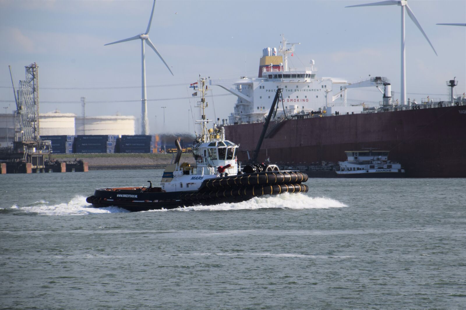 Nikon D3300 sample photo. Tug, rozenburg, europoort photography