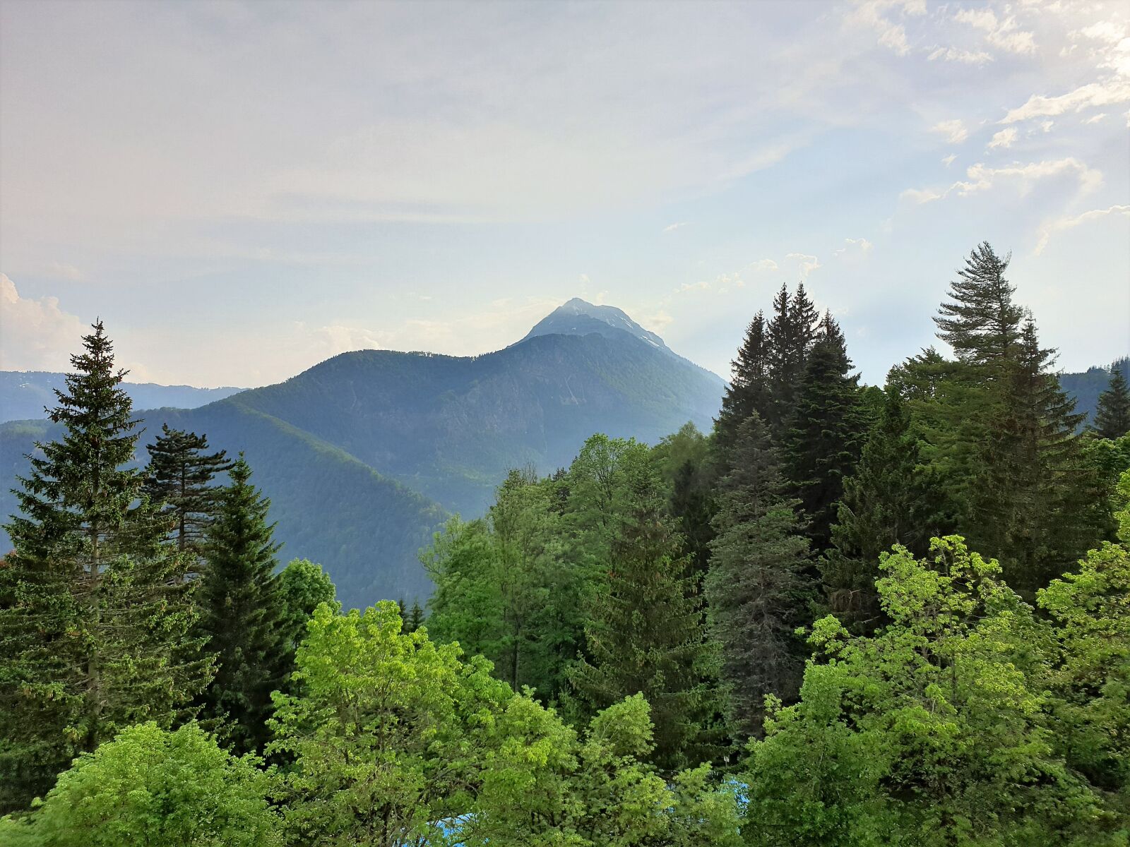 Samsung Galaxy S9 sample photo. Schladming, austria, green mountains photography
