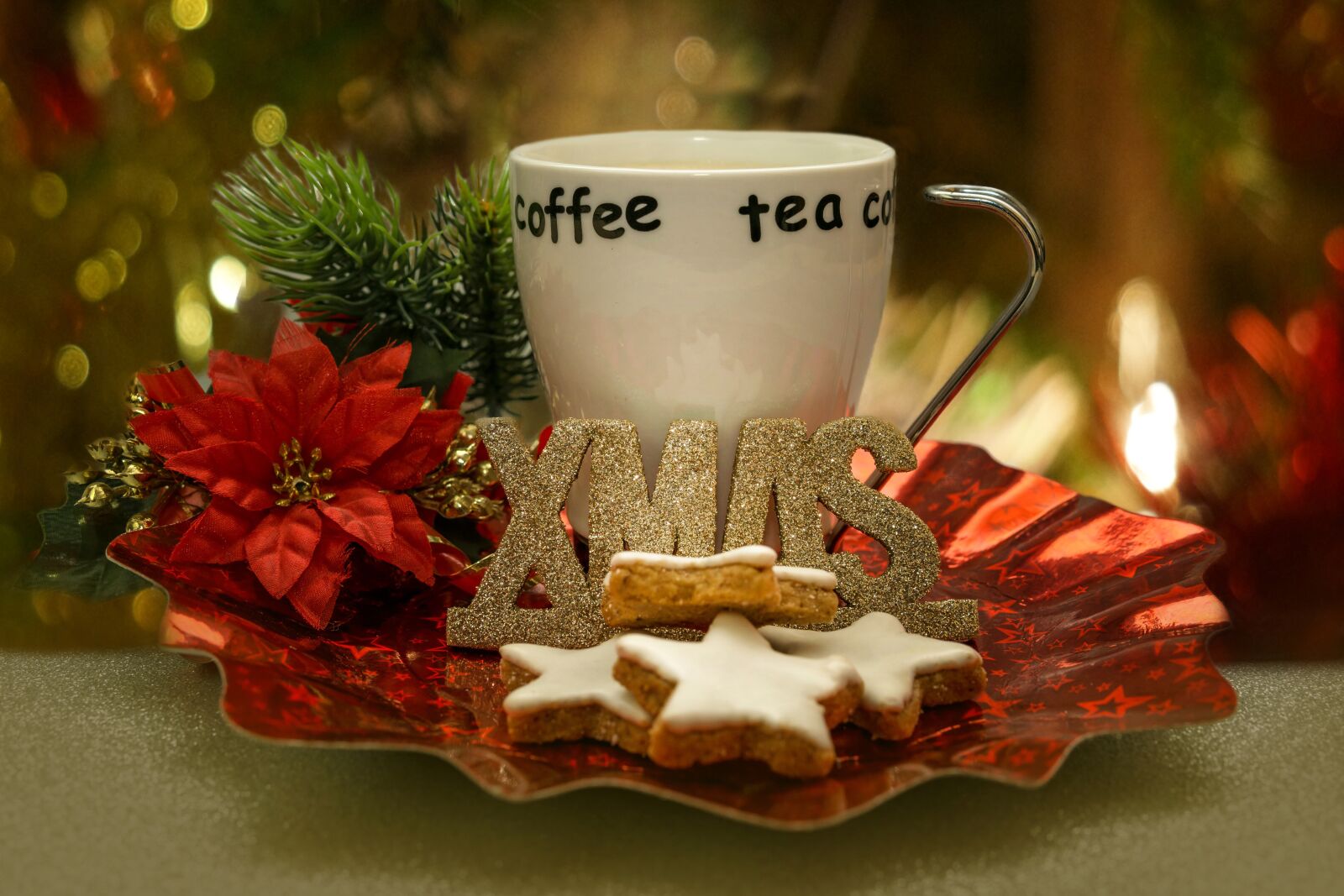 30mm F1.4 DC DN | Contemporary 016 sample photo. Christmas, pastries, xmas photography