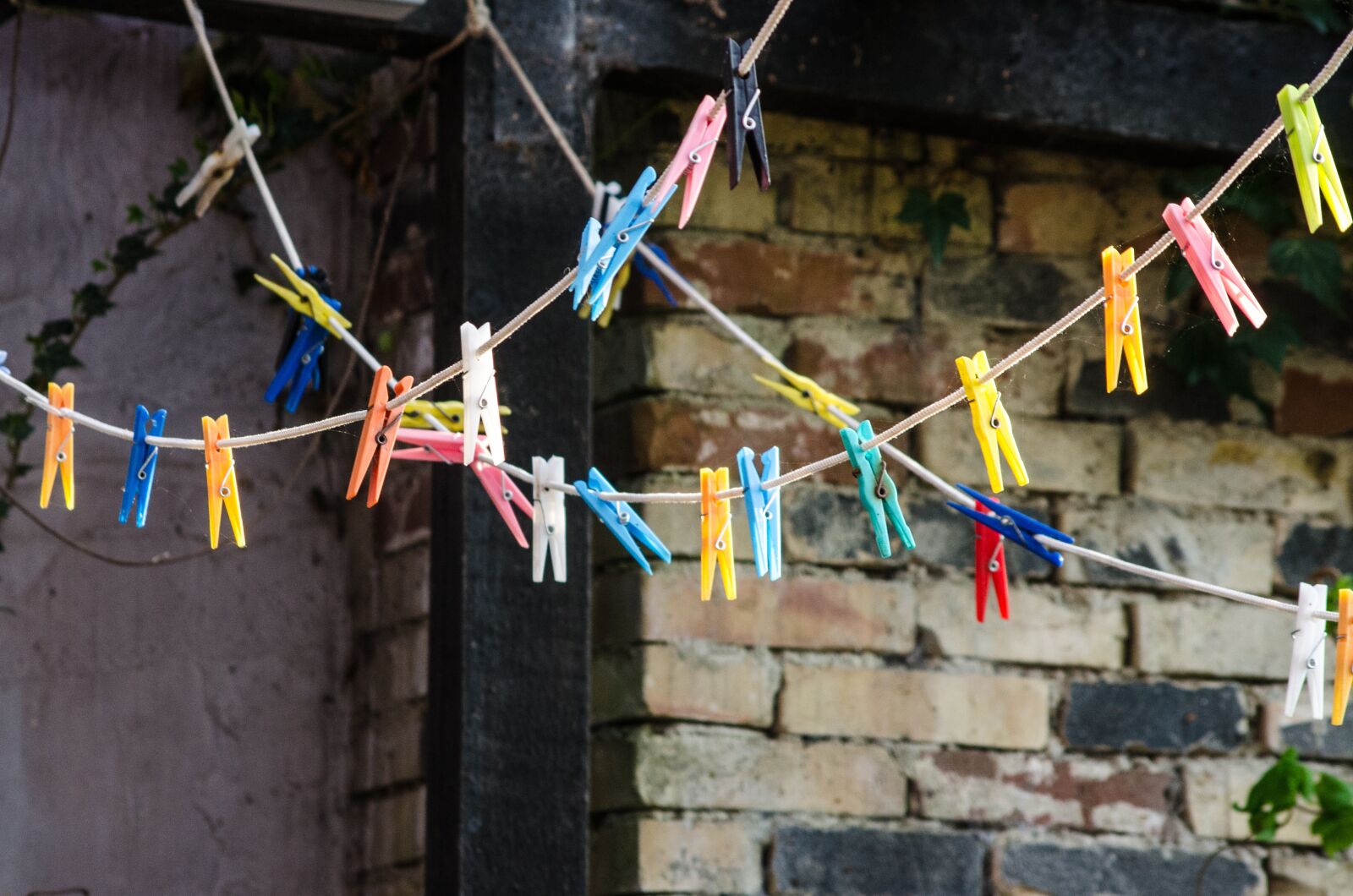 Nikon D7000 sample photo. Clothespin, terrace, clothesline photography