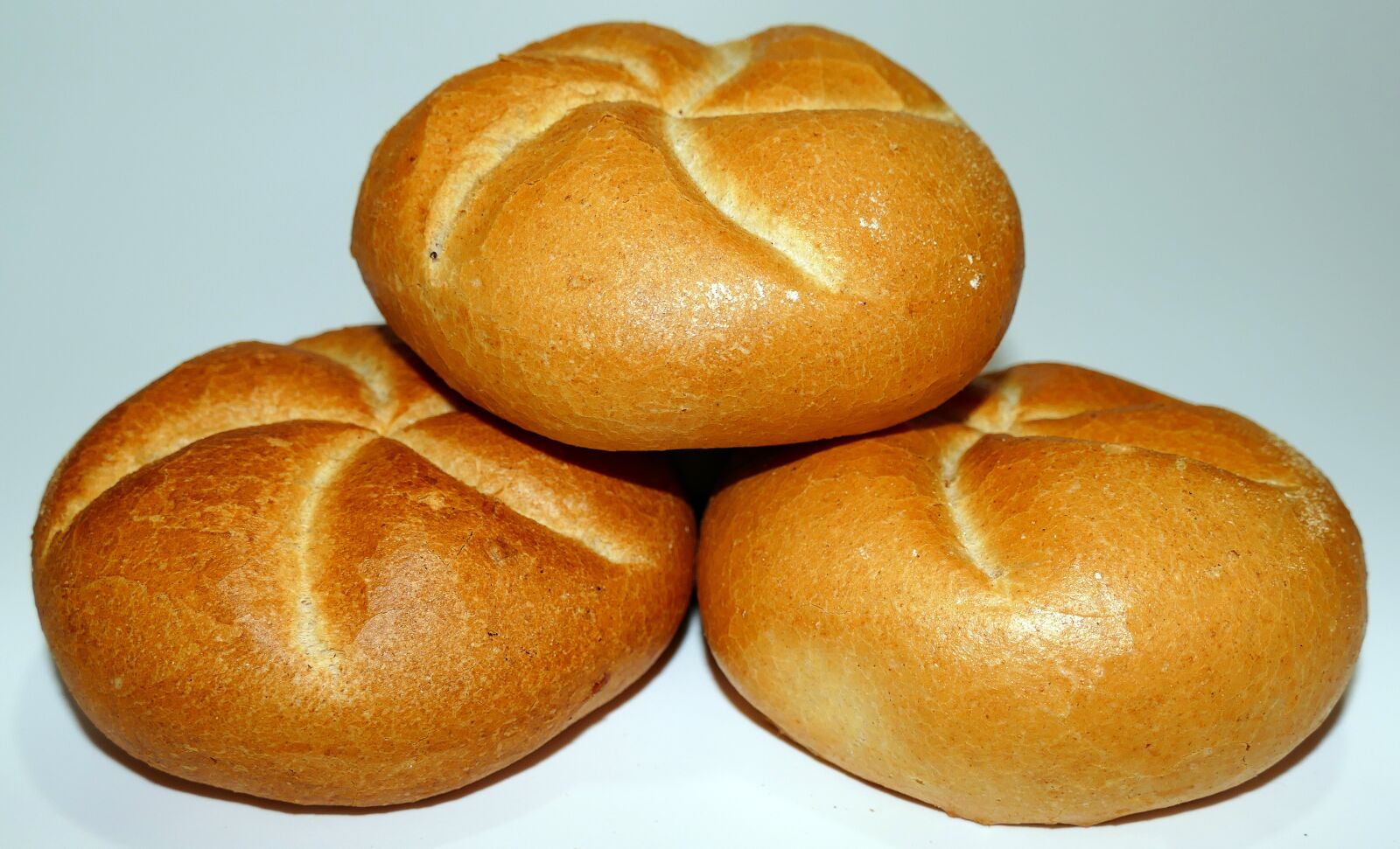 Panasonic Lumix DMC-FZ1000 sample photo. Roll, kaiser roll, breakfast photography
