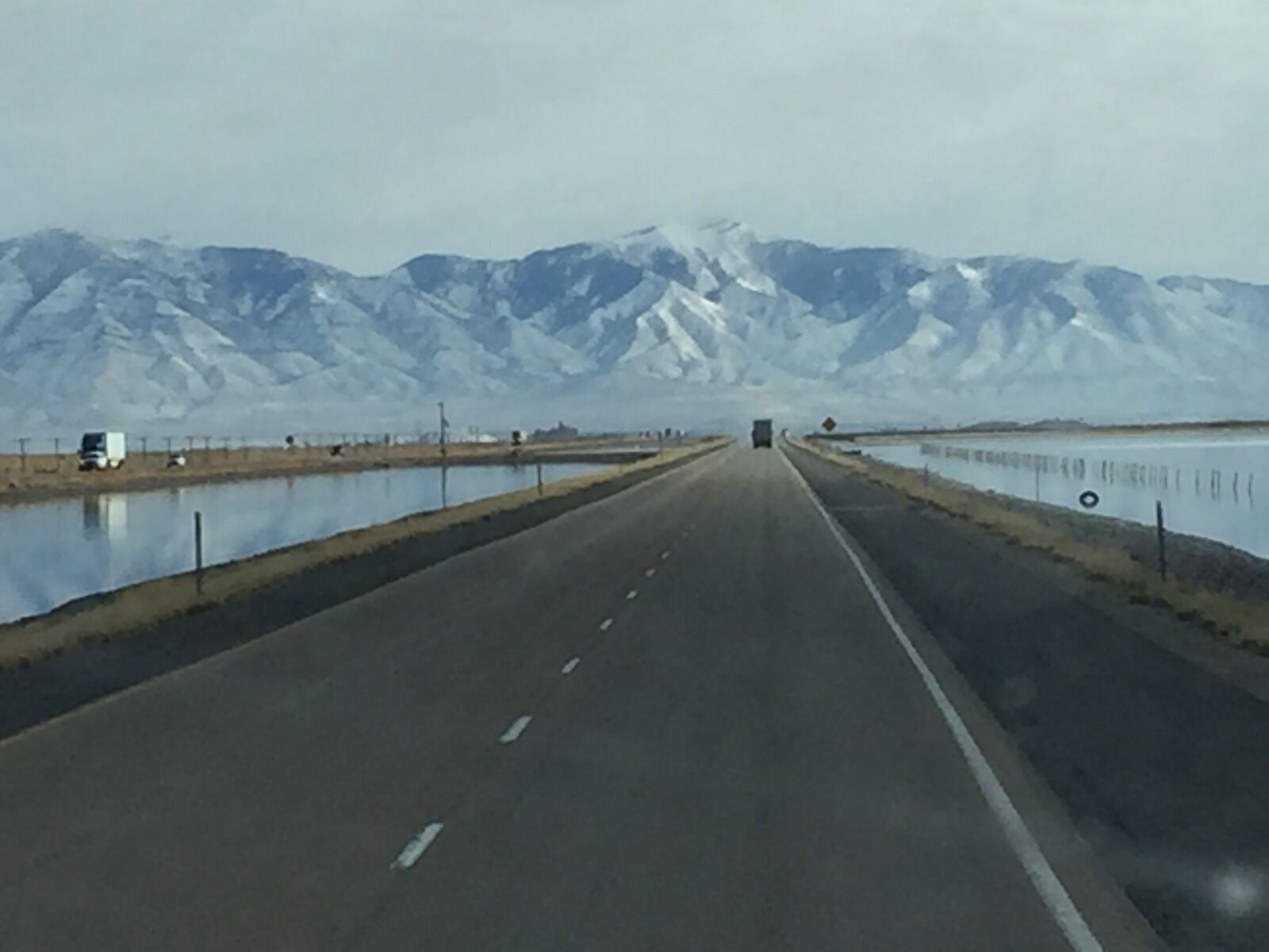 iPhone 6 Plus back camera 4.15mm f/2.2 sample photo. Utah, mountains photography
